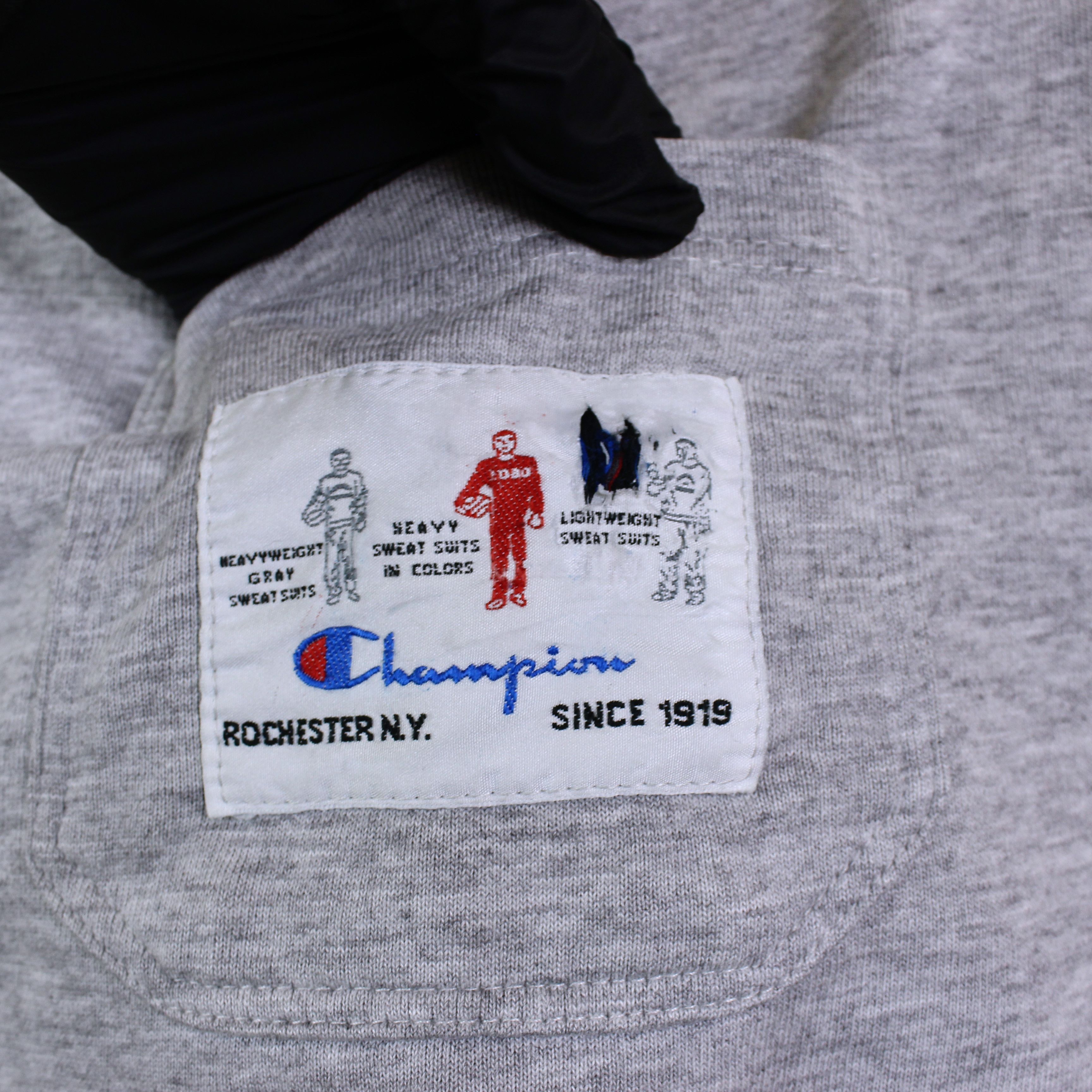 Champion Vintage Champion lampas shorts short rare uSA Size US 34 / EU 50 - 6 Thumbnail