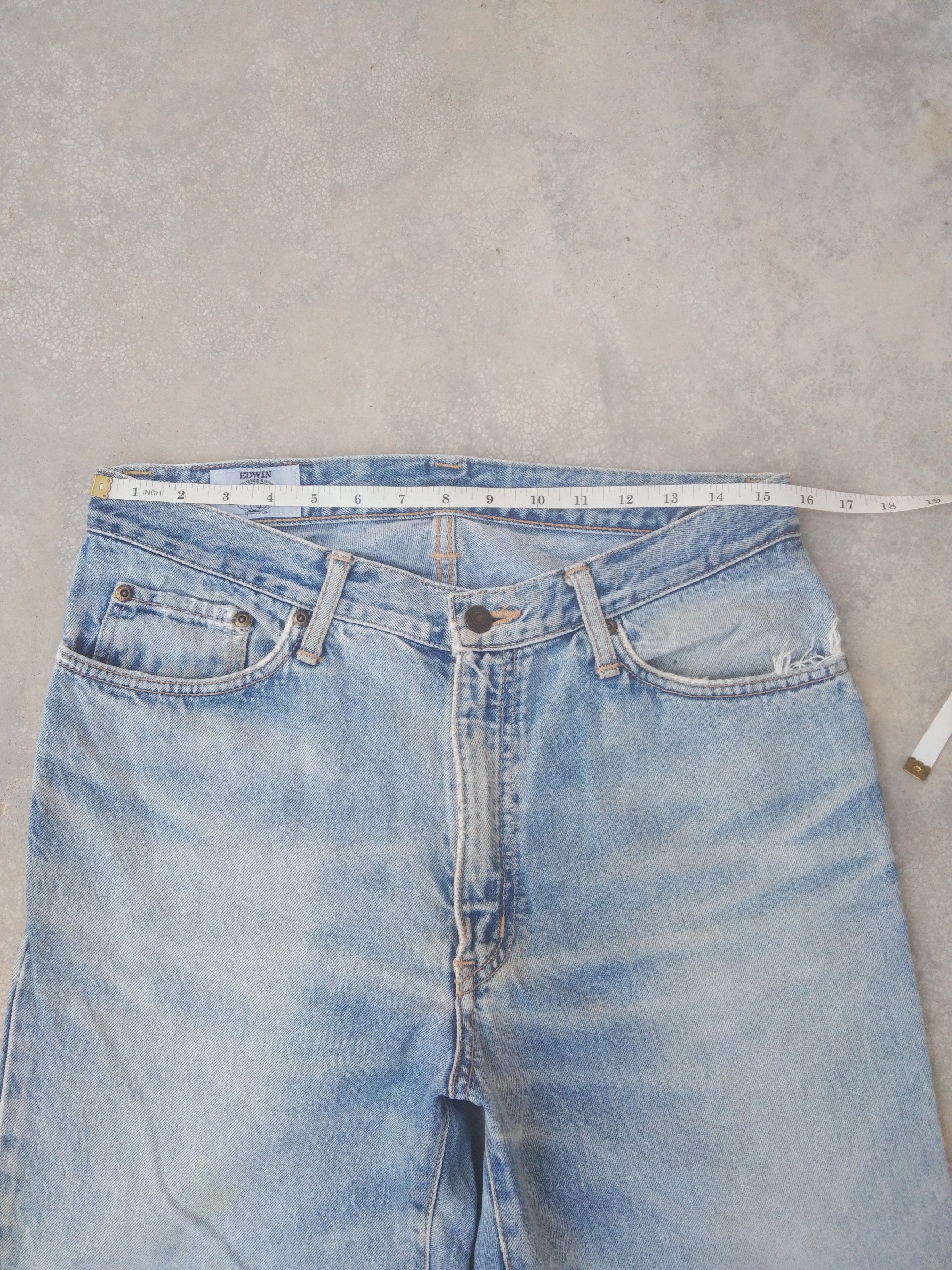 Japanese Brand Vintage Distressed Edwin Faded Blue Straight Leg Jeans 31x28 Size US 31 - 5 Thumbnail
