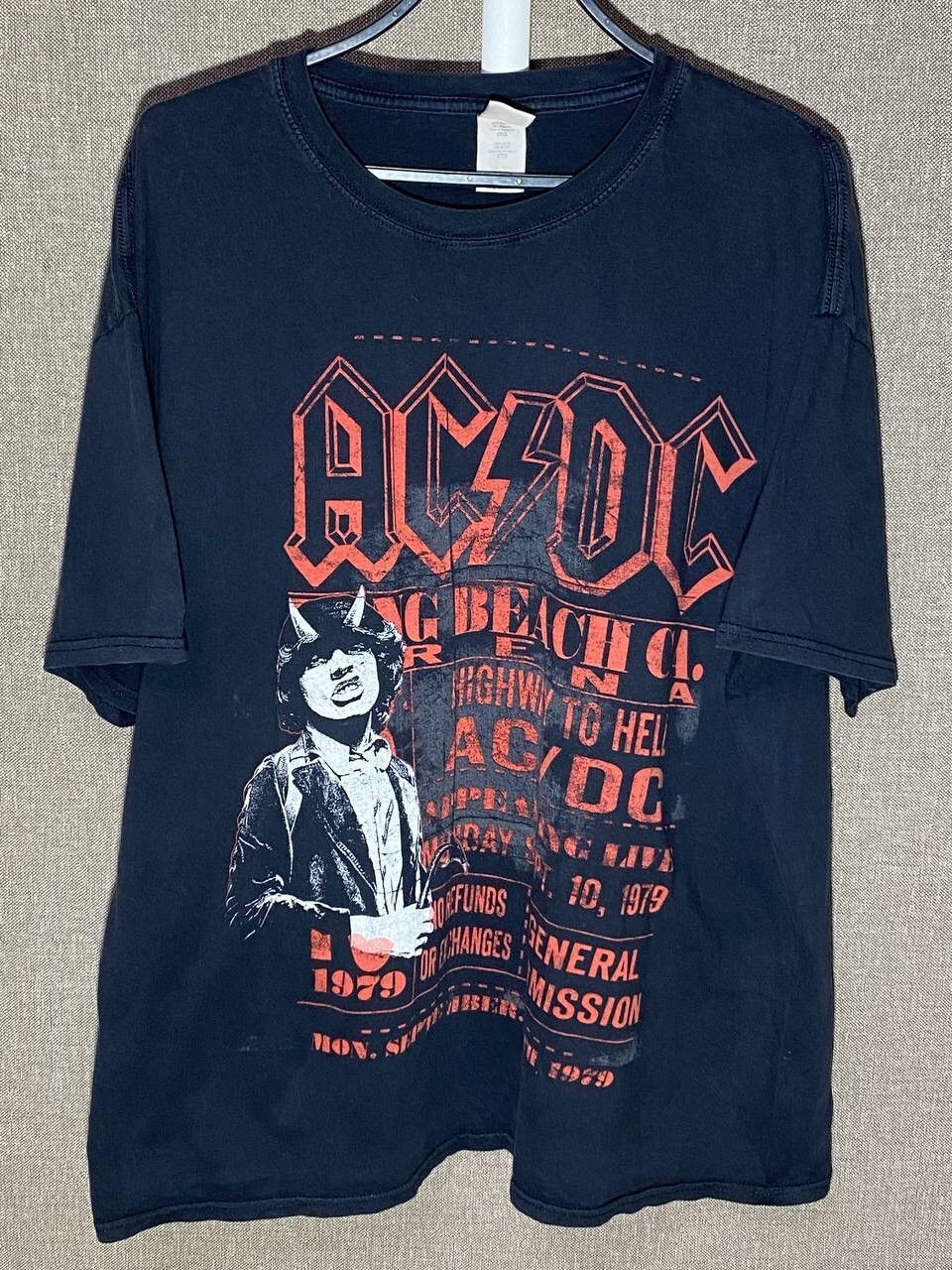 AC/DC × Band Tees × Vintage 90s Vintage AC/DC Highway To Hell Short ...