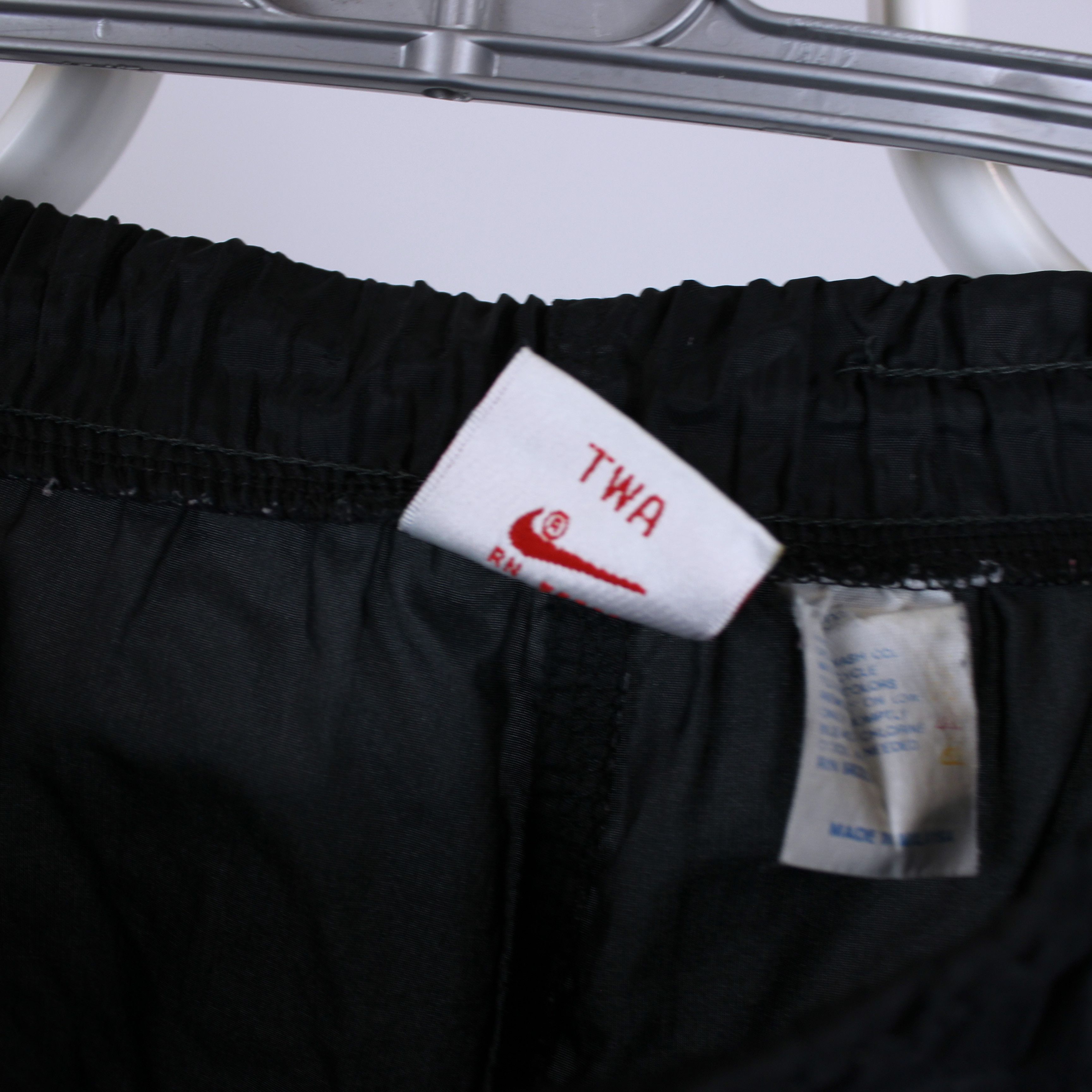 Nike Vintage nike tracksuit pants rare Size US 34 / EU 50 - 6 Thumbnail