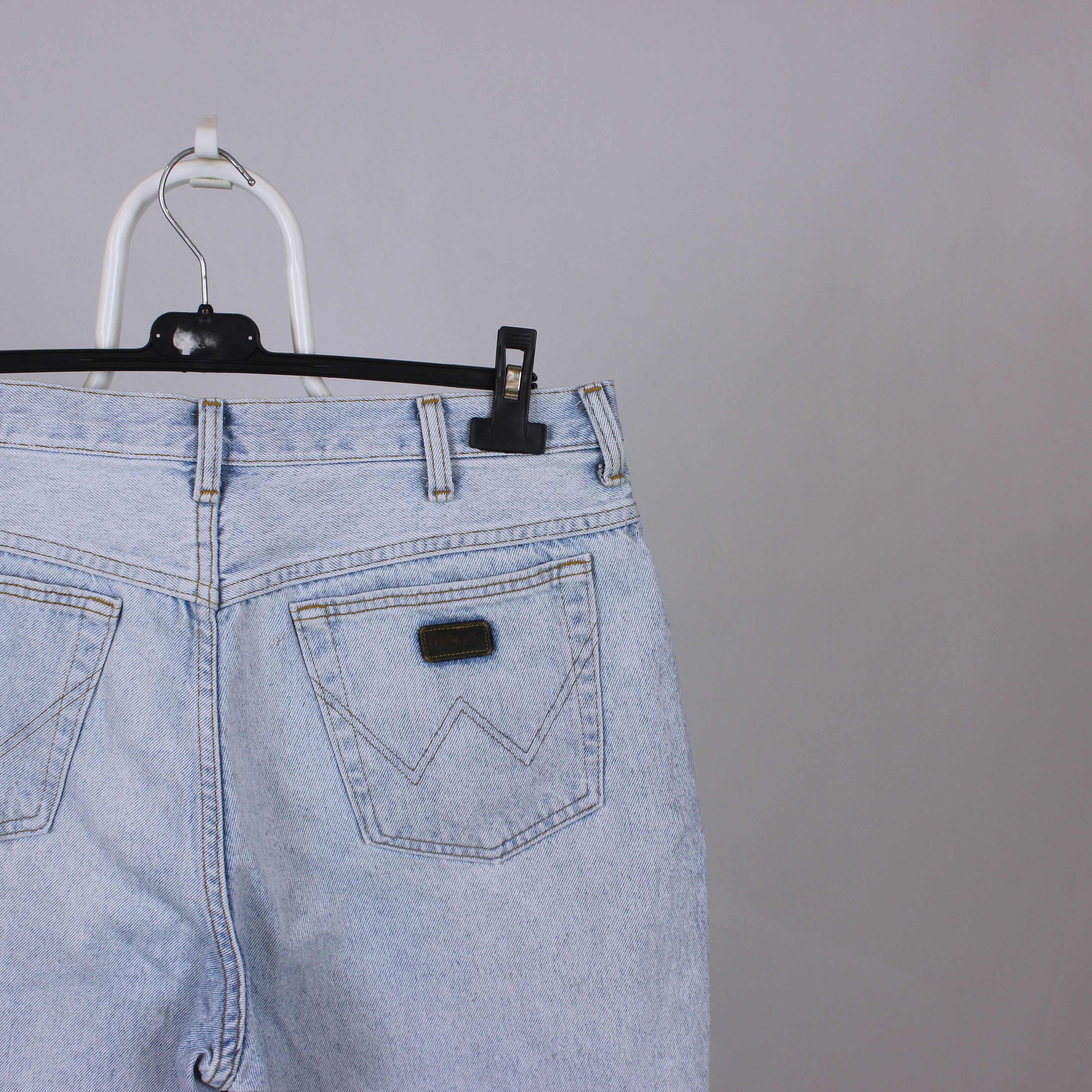 Wrangler Vintage Wrangler jeans denim white blue Size US 35 - 1 Thumbnail
