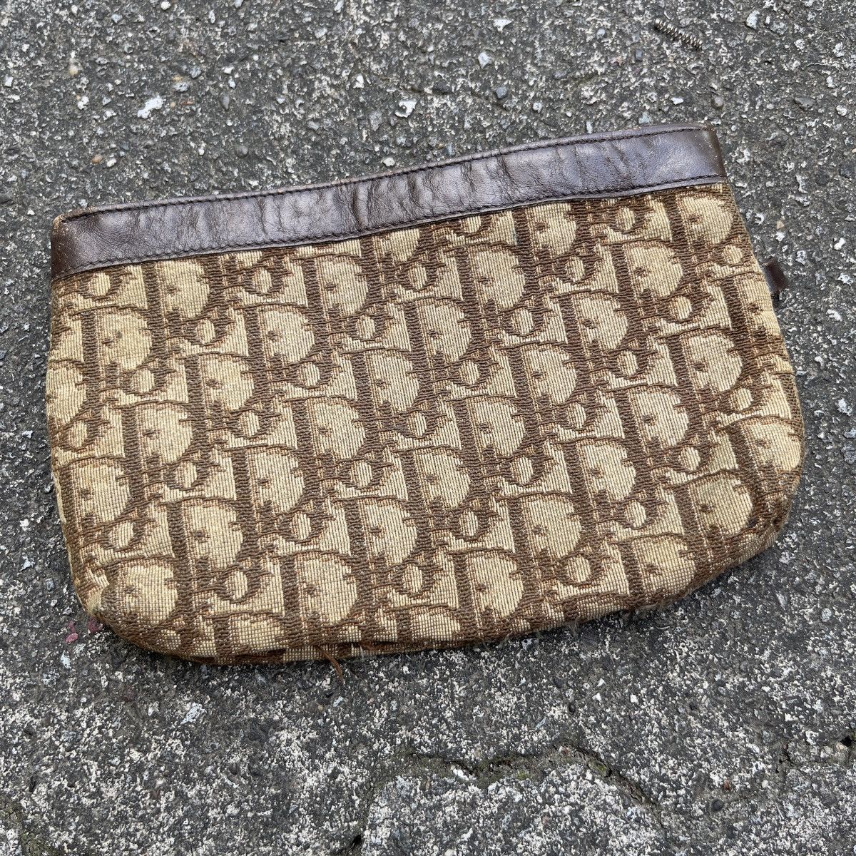 Japanese Brand Vintage Monogram High Fashion Clutch Size ONE SIZE - 2 Thumbnail