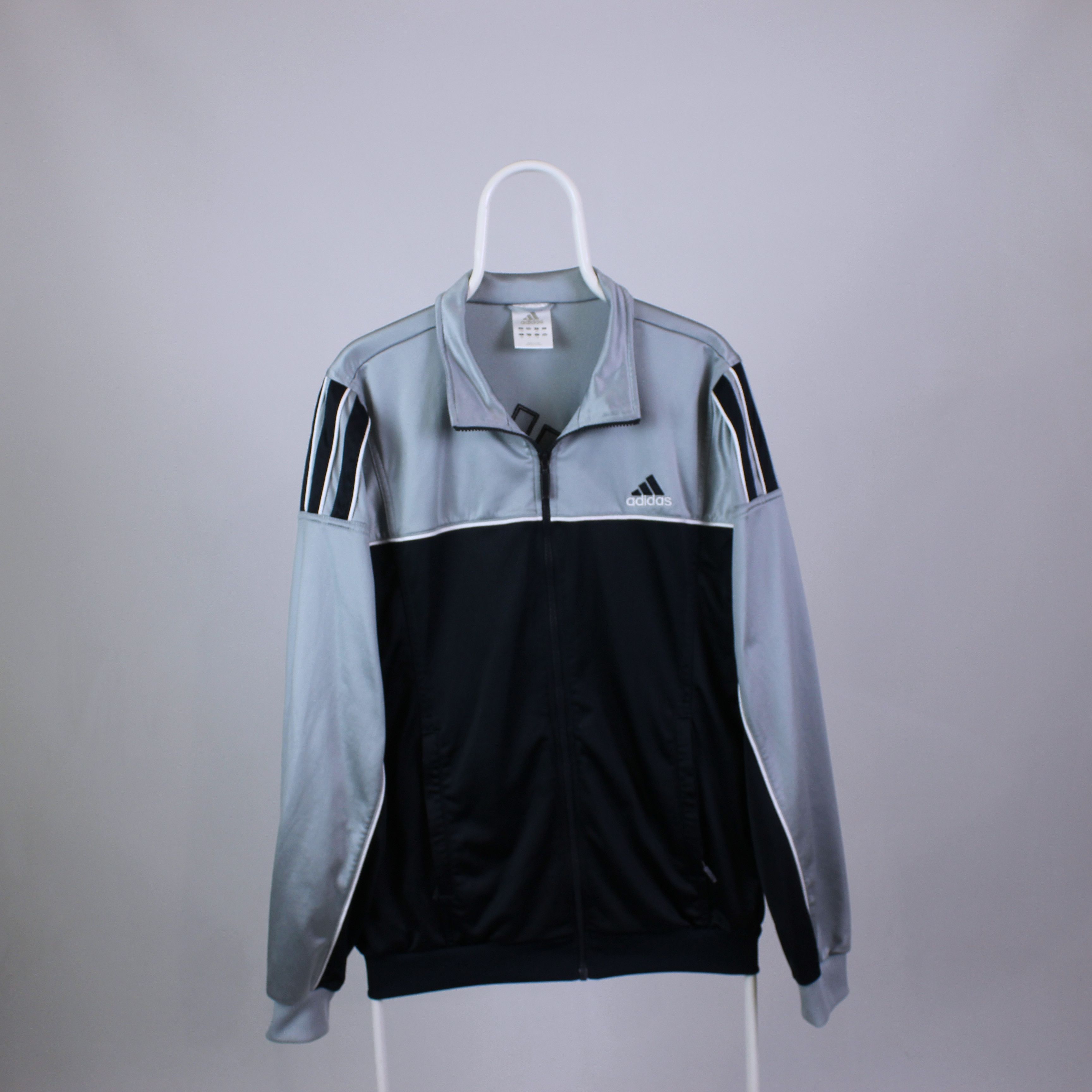 Adidas Vintage Adidas light jacket rare tracksuit Size US L / EU 52-54 / 3 - 2 Thumbnail
