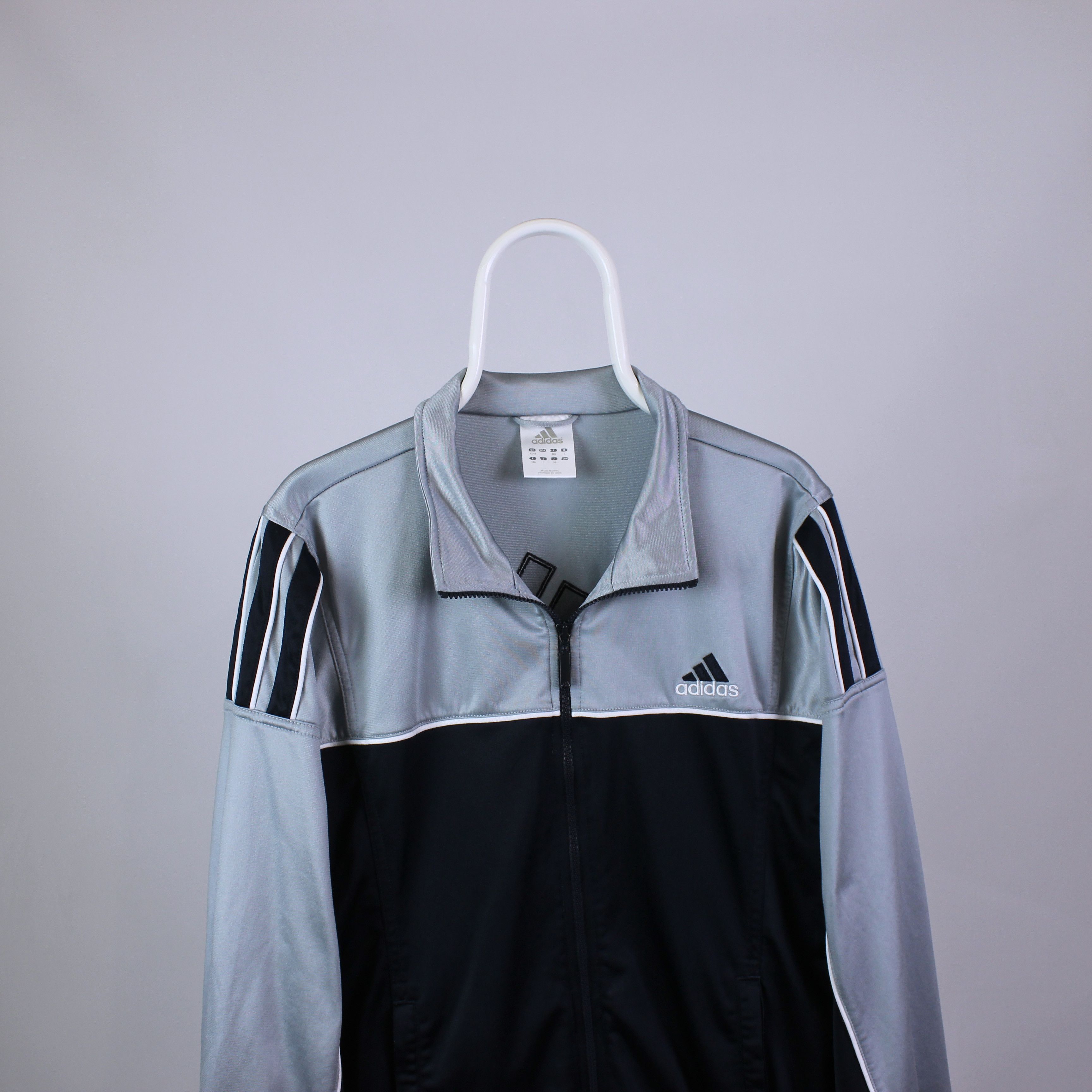 Adidas Vintage Adidas light jacket rare tracksuit Size US L / EU 52-54 / 3 - 1 Thumbnail