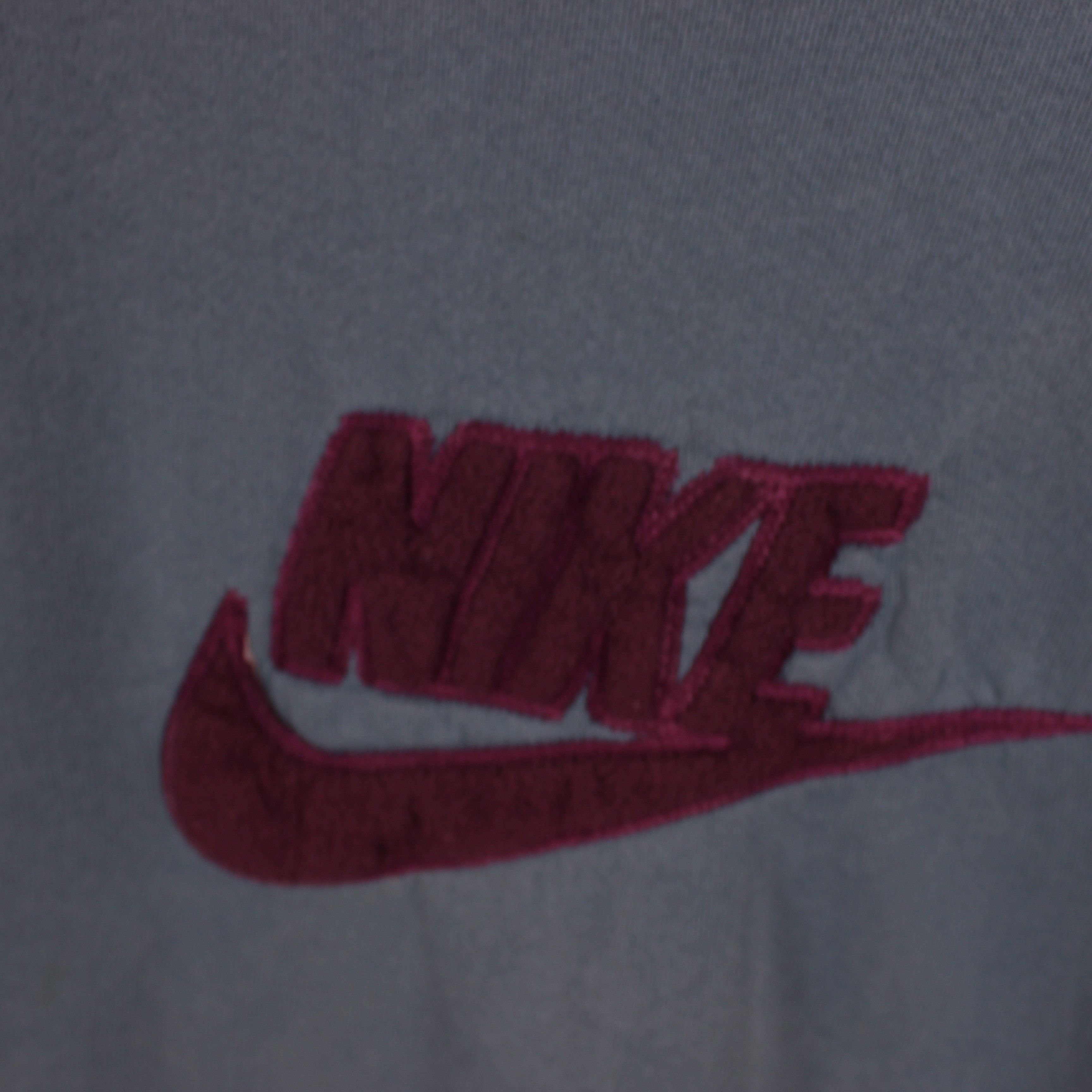 Nike Vintage nike big logo sweatshirt rare legit Size US XL / EU 56 / 4 - 6 Thumbnail