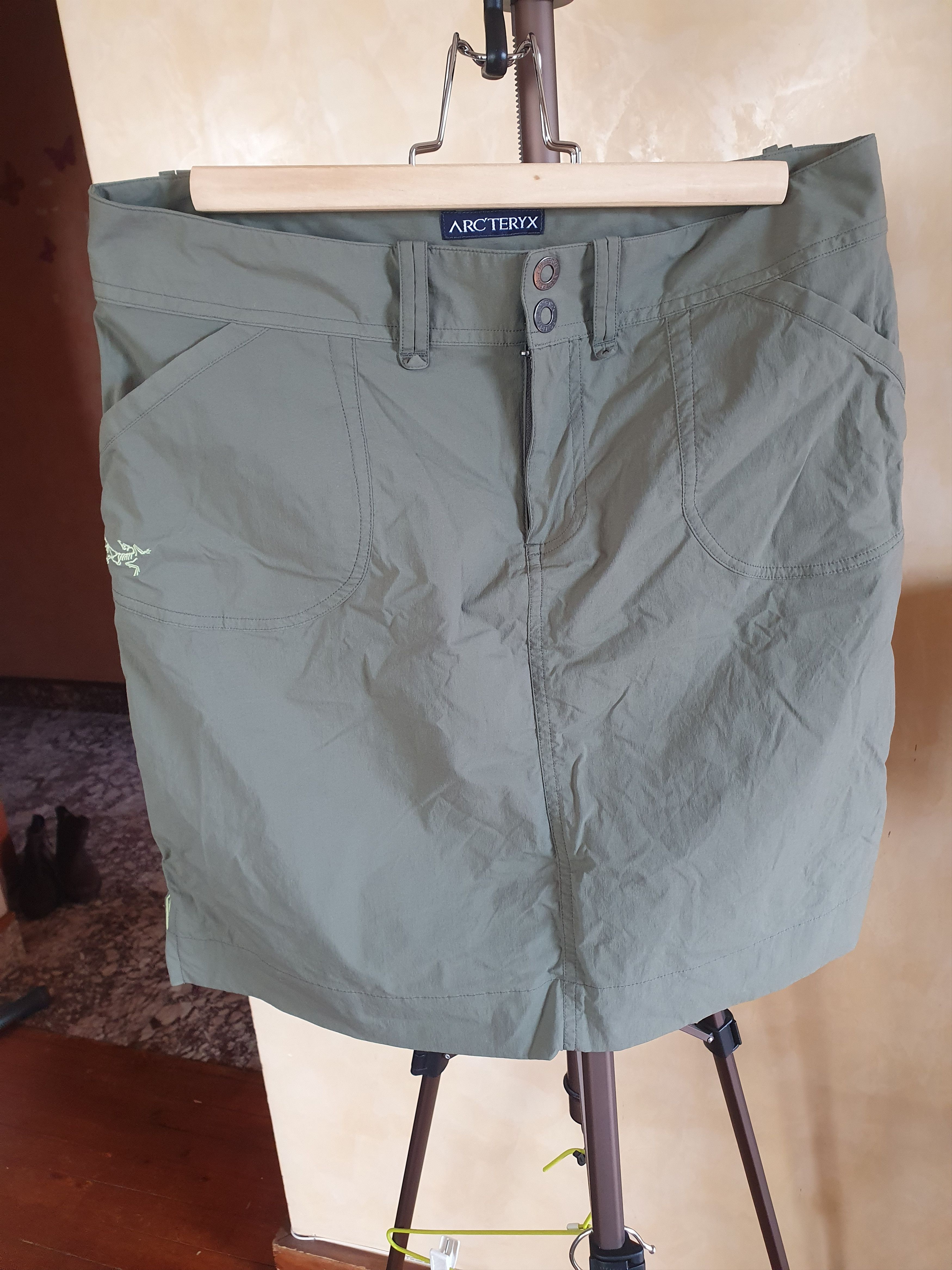 Arc'teryx Arc'teryx #34438 SWAG Skirt sz 8 Size 30" / US 8 / IT 44 - 1 Thumbnail