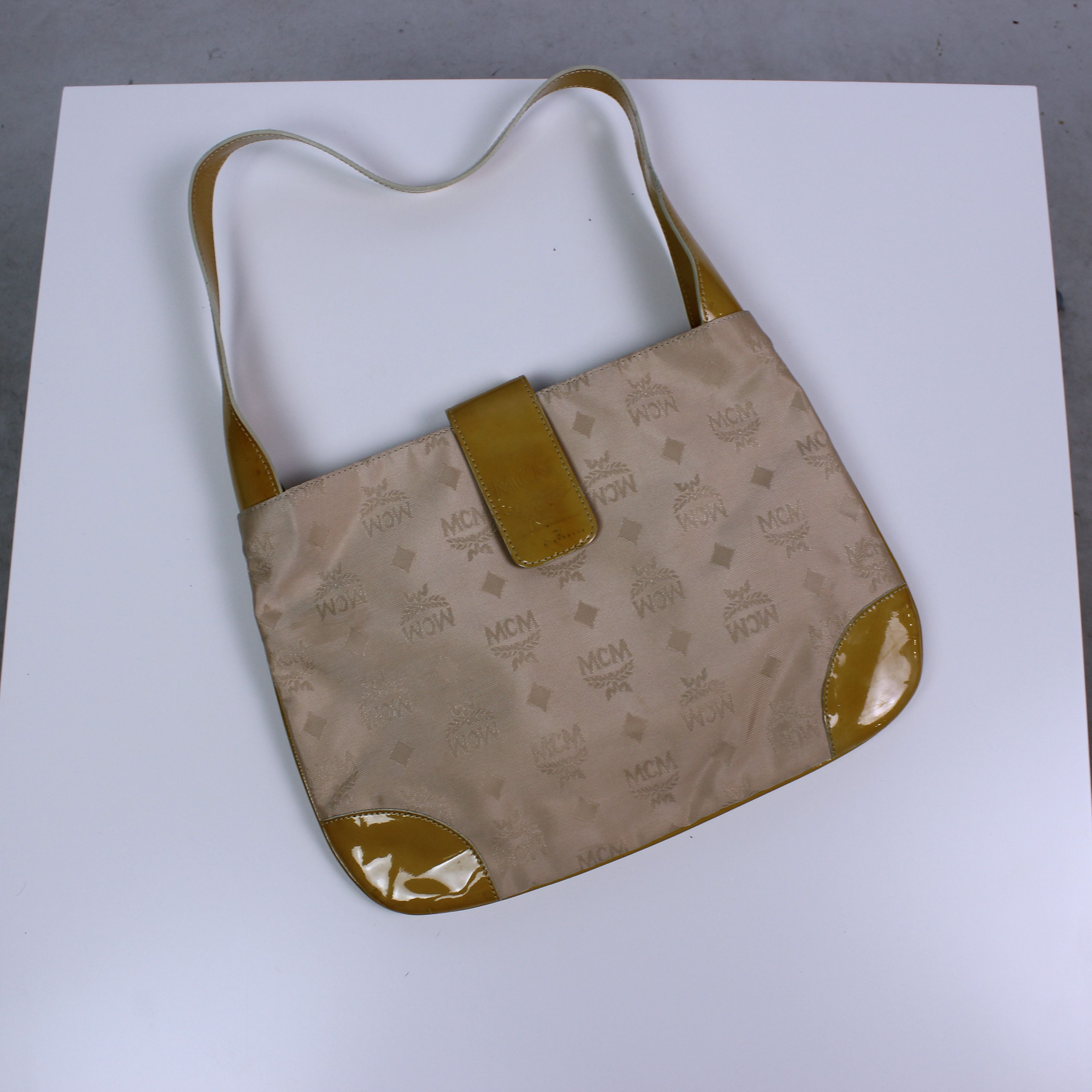 MCM MCM vintage leather handle bags shoulders rarity green Size ONE SIZE - 9 Thumbnail