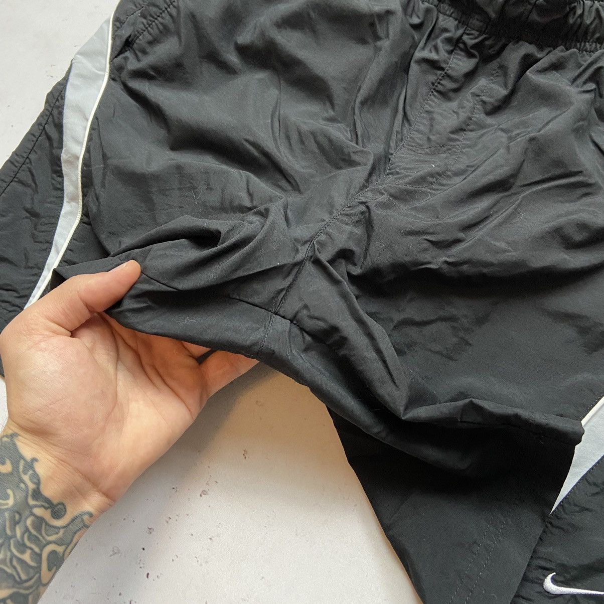 Nike Nike Track Vintage Shorts Y2K Drill Swoosh Nylon Size US 34 / EU 50 - 3 Thumbnail