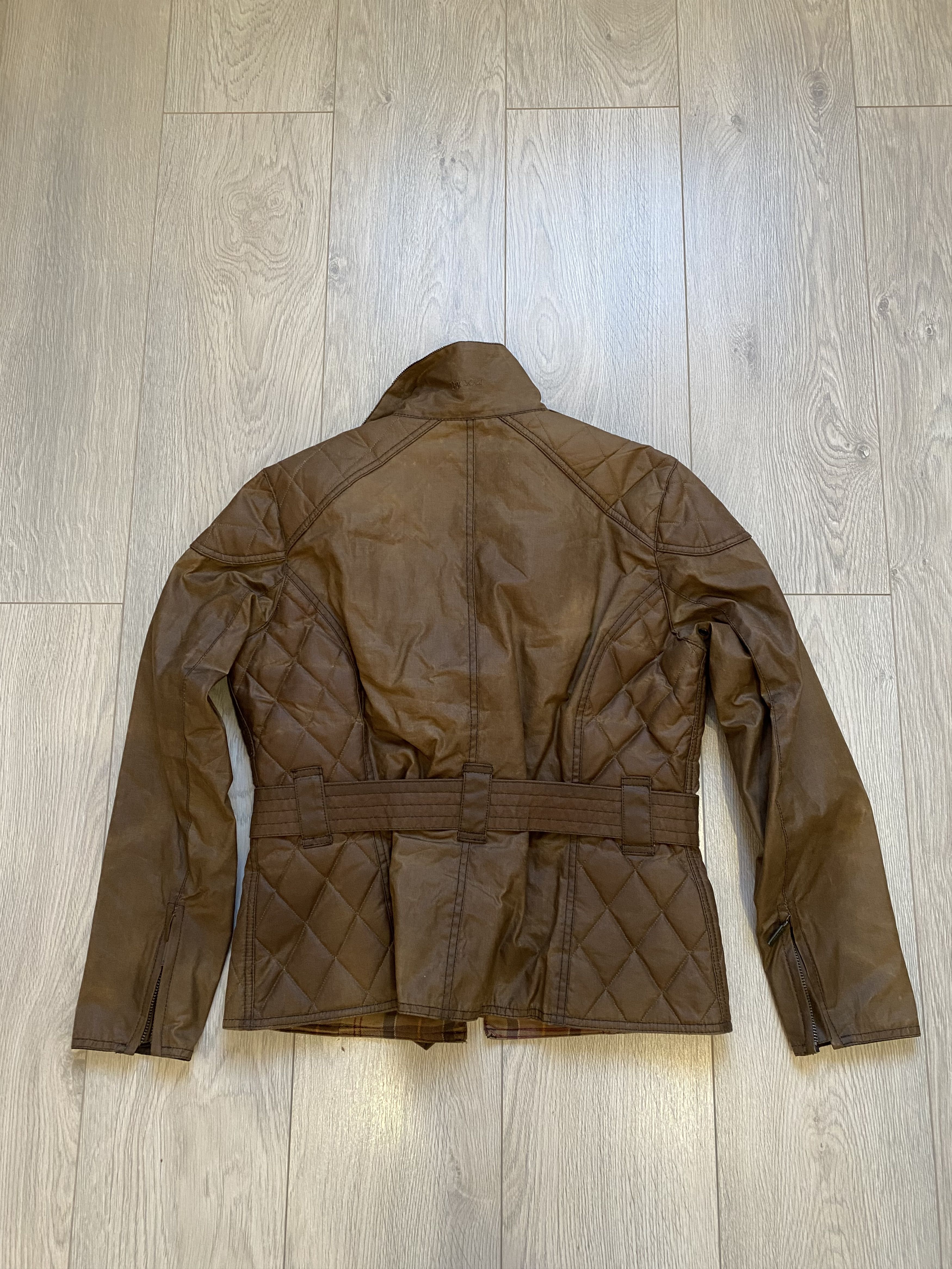 Barbour Barbour International Belted Waxed Jacket Size Us 8 Size M / US 6-8 / IT 42-44 - 2 Thumbnail
