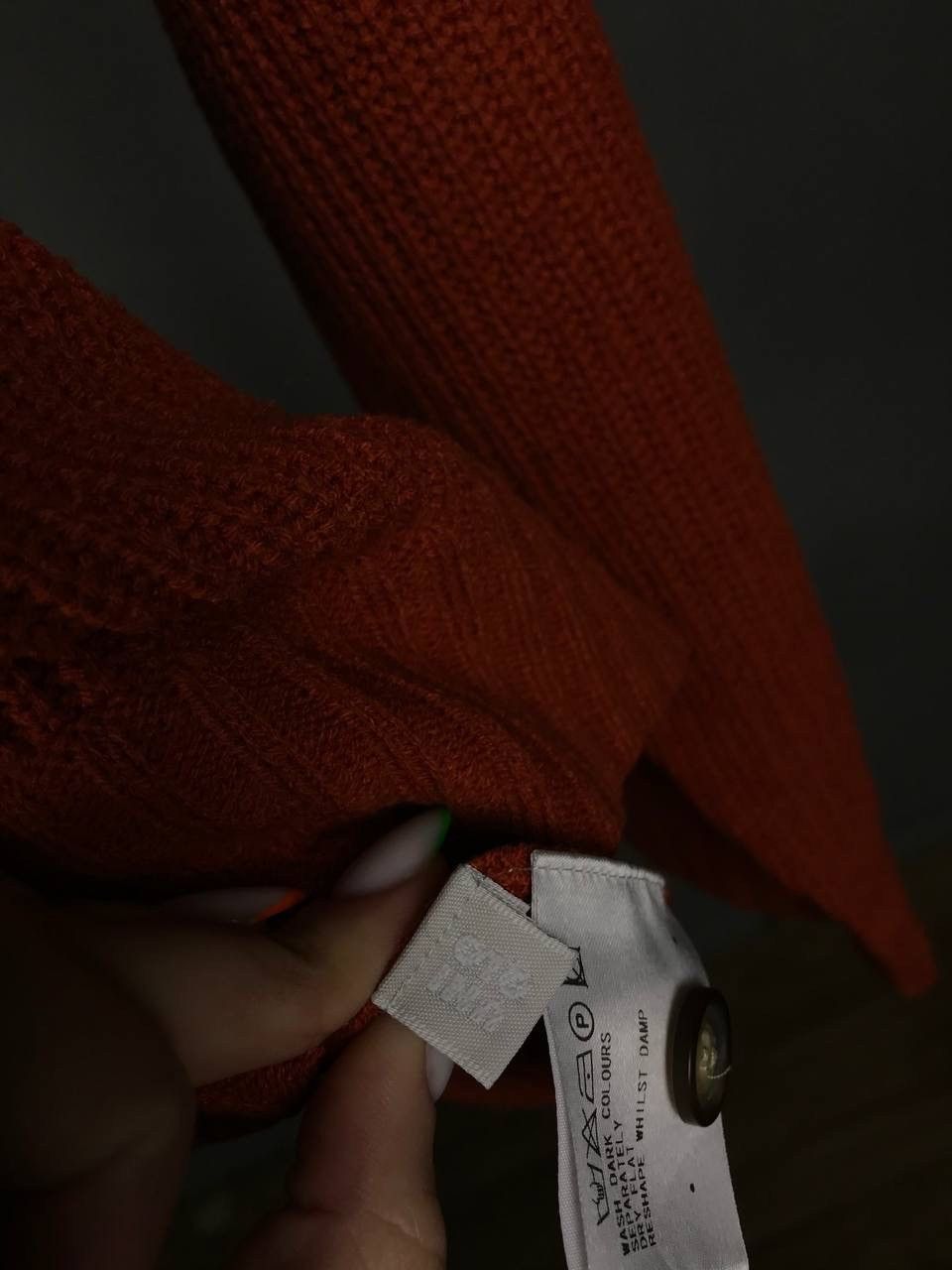 Uniqlo Uniqlo Japanese brand streetwear orange sweater Size US L / EU 52-54 / 3 - 4 Thumbnail