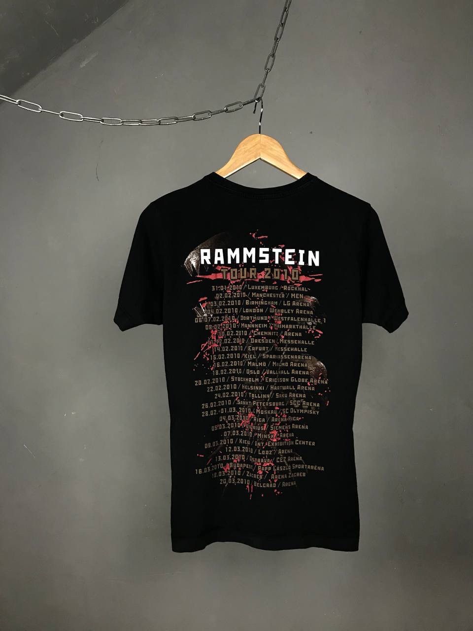 Band Tees Rammstein 2010 vintage rock band tour tee Size US S / EU 44-46 / 1 - 2 Thumbnail