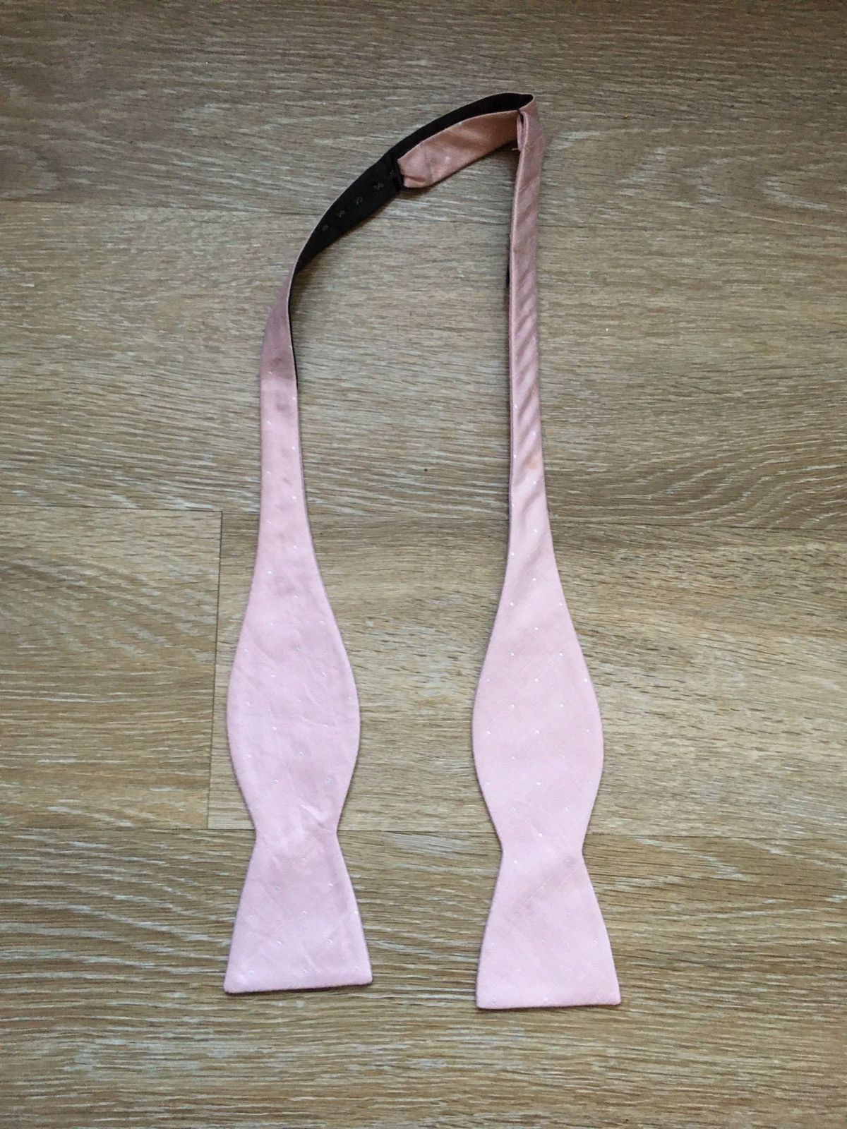 The Tie Bar Tie Bar Silk Linen Tie Pink Polka Dots Adjustable Size ONE SIZE - 1 Thumbnail