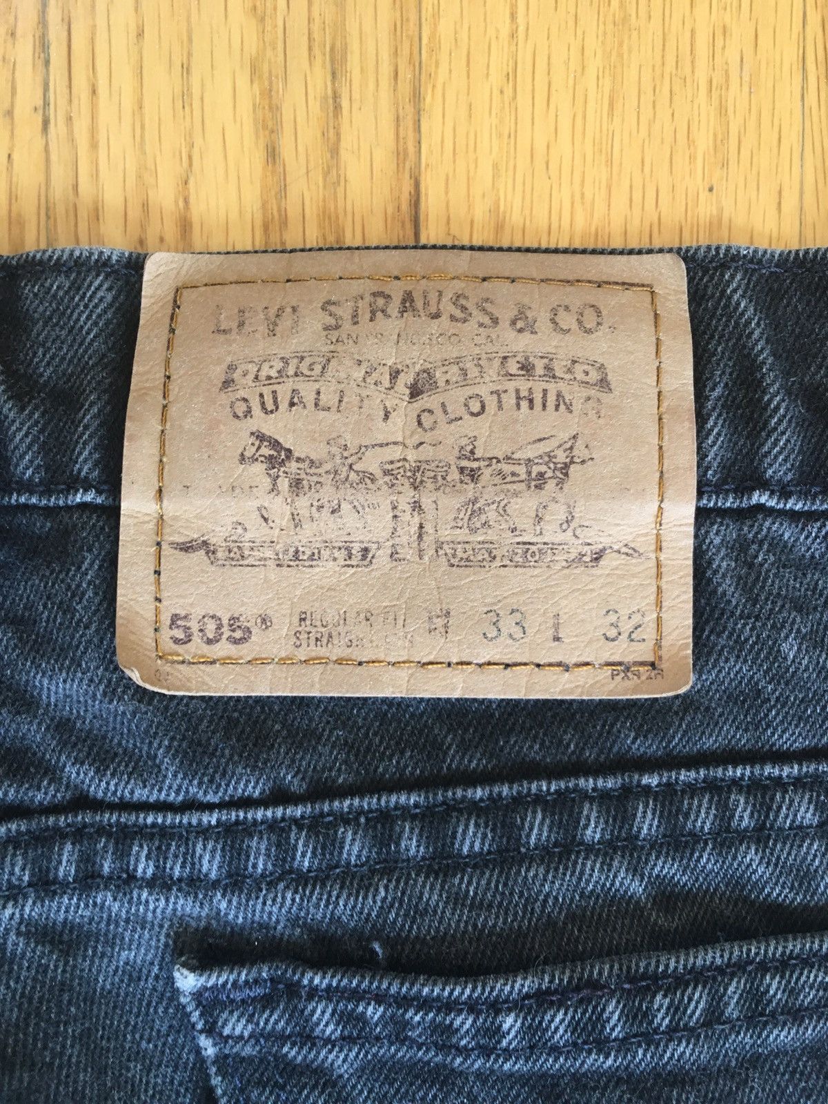 Levi's Vintage 90s Made in USA Black Levis 505 80s Goth Grunge Size US 32 / EU 48 - 3 Thumbnail