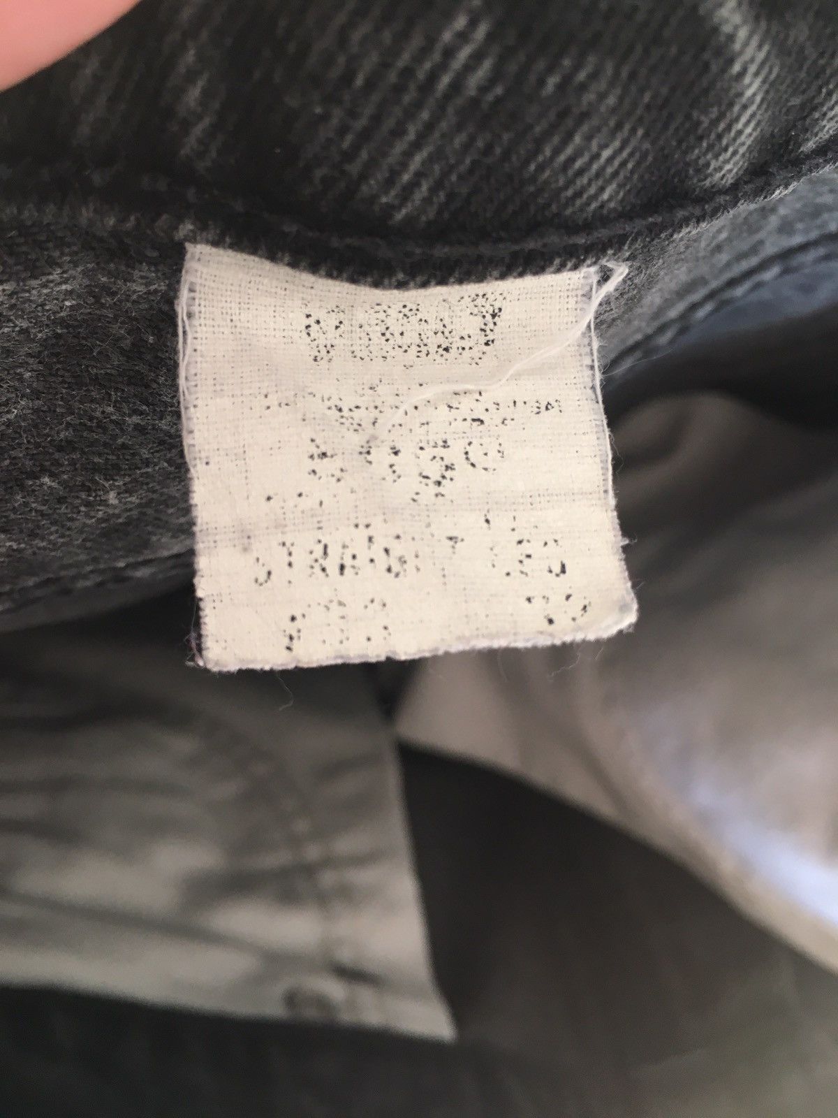 Levi's Vintage 90s Made in USA Black Levis 505 80s Goth Grunge Size US 32 / EU 48 - 6 Thumbnail