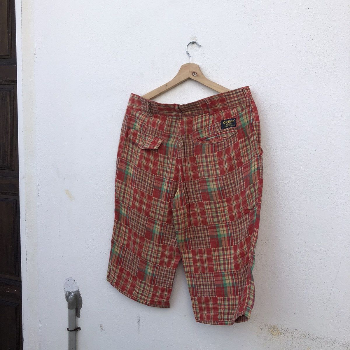 Japanese Brand PATCH WORK TARTAN DESIGN OSHKOSH SHORT PANTS Size US 32 / EU 48 - 8 Thumbnail