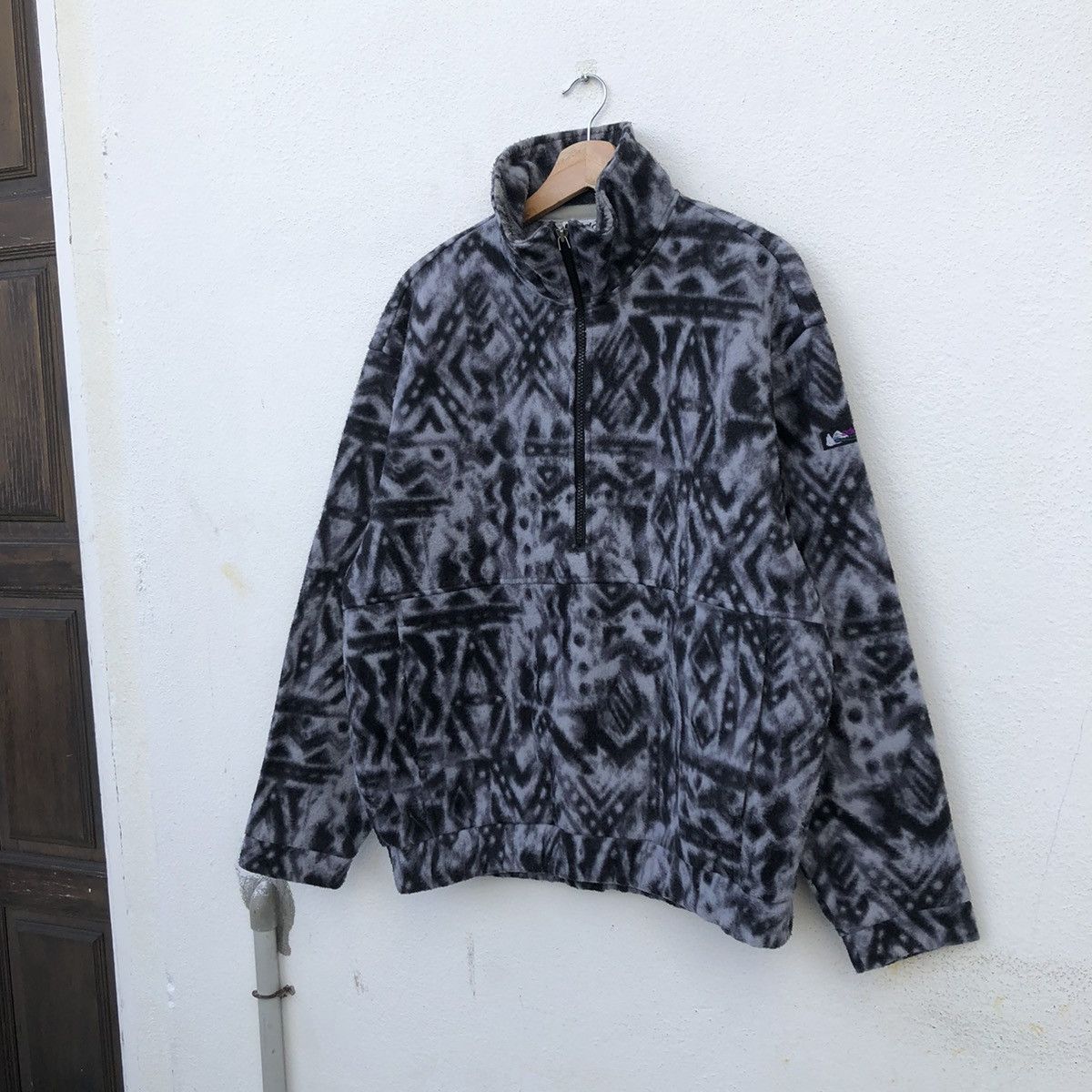 Adidas VINTAGE ADIDAS ADVENTURE FLEECE JACKET NAVAJO DESIGN Size US M / EU 48-50 / 2 - 2 Thumbnail