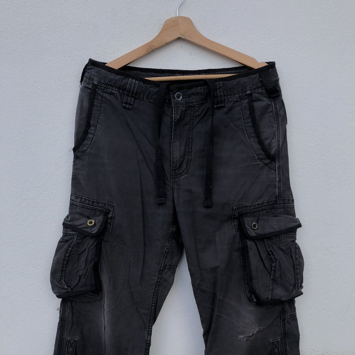 Japanese Brand MULTI POCKET CARGO PANTS JAPANESE BRAND Size US 33 - 2 Thumbnail