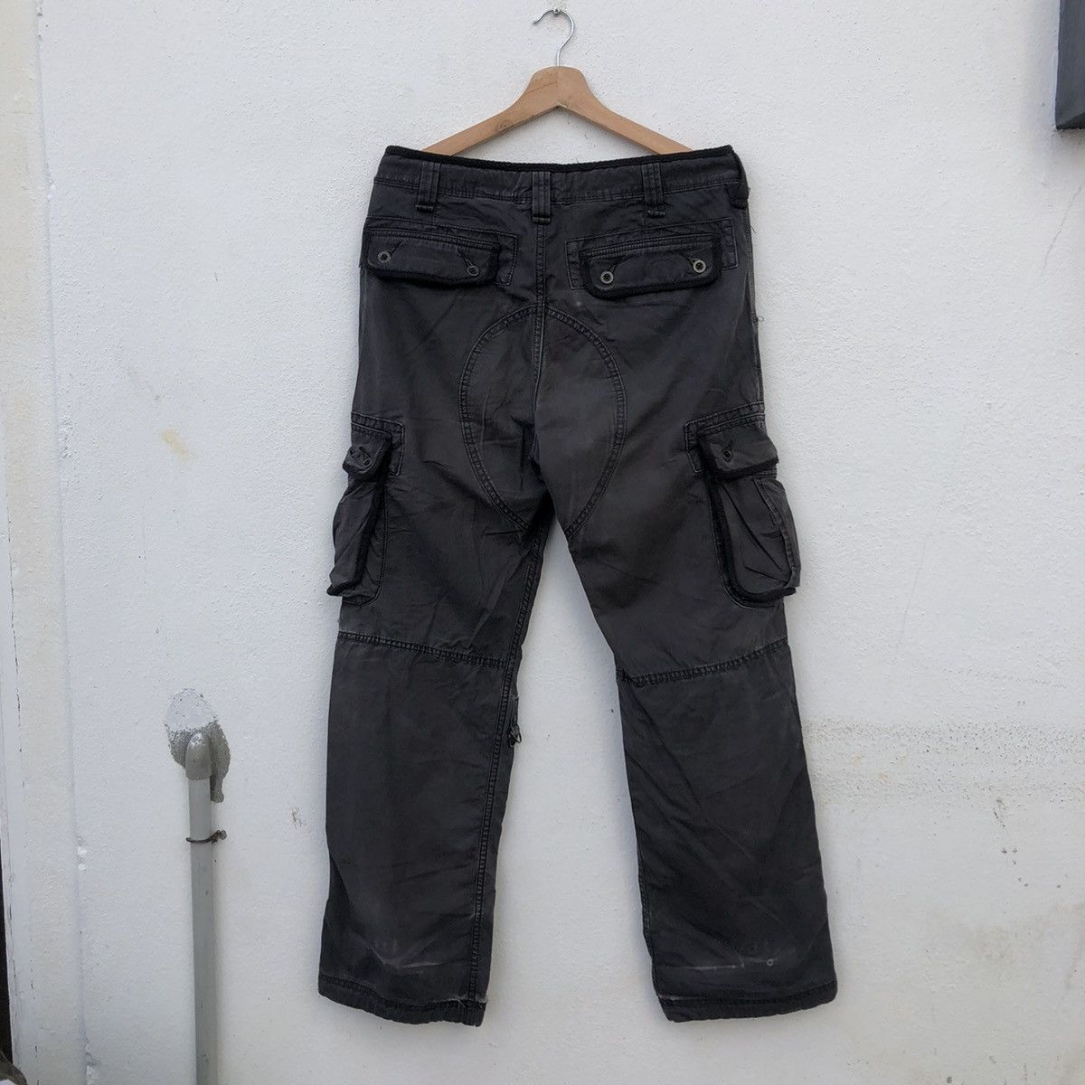 Japanese Brand MULTI POCKET CARGO PANTS JAPANESE BRAND Size US 33 - 7 Thumbnail