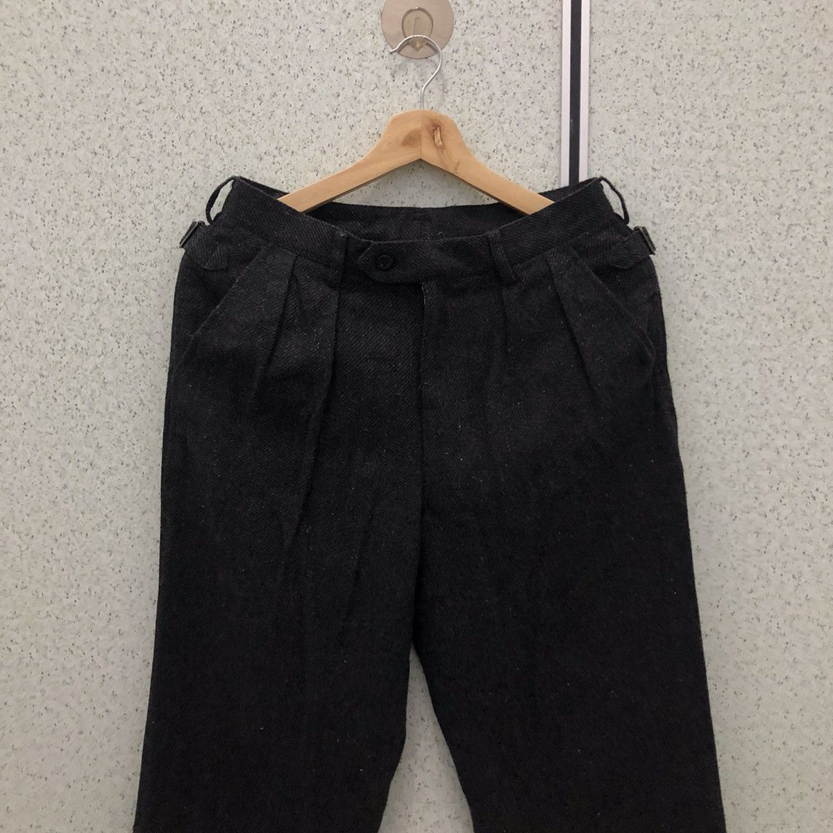 Japanese Brand CASUAL PANTS WITH BUCKLE WOOL INSPIRED BY ISSEY MIYAKE Size US 28 / EU 44 - 3 Thumbnail