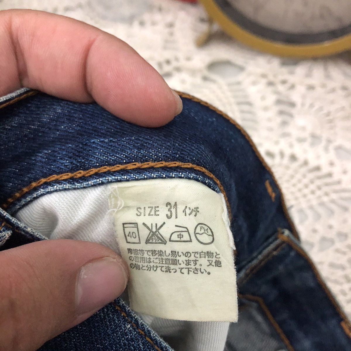 Levi's VINTAGE LEVI'S DENIM JEANS Size US 31 - 14 Thumbnail