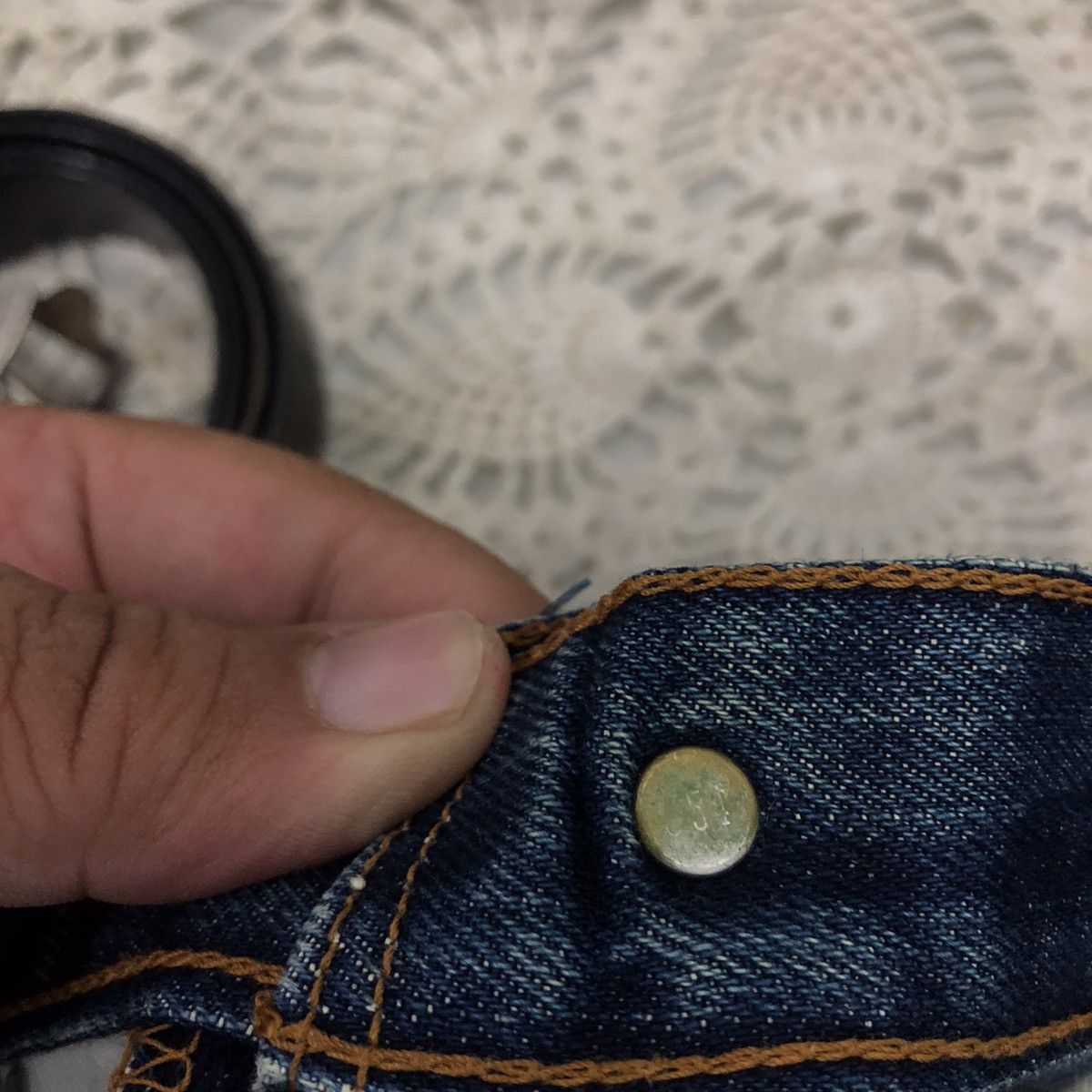 Levi's VINTAGE LEVI'S DENIM JEANS Size US 31 - 16 Thumbnail