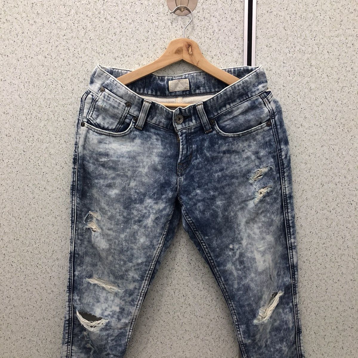 Japanese Brand ACID WASH SKINNY DENIM MOUSSY MADE IN JAPAN Size US 31 - 3 Thumbnail