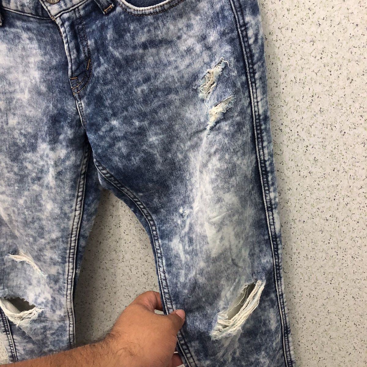 Japanese Brand ACID WASH SKINNY DENIM MOUSSY MADE IN JAPAN Size US 31 - 6 Thumbnail