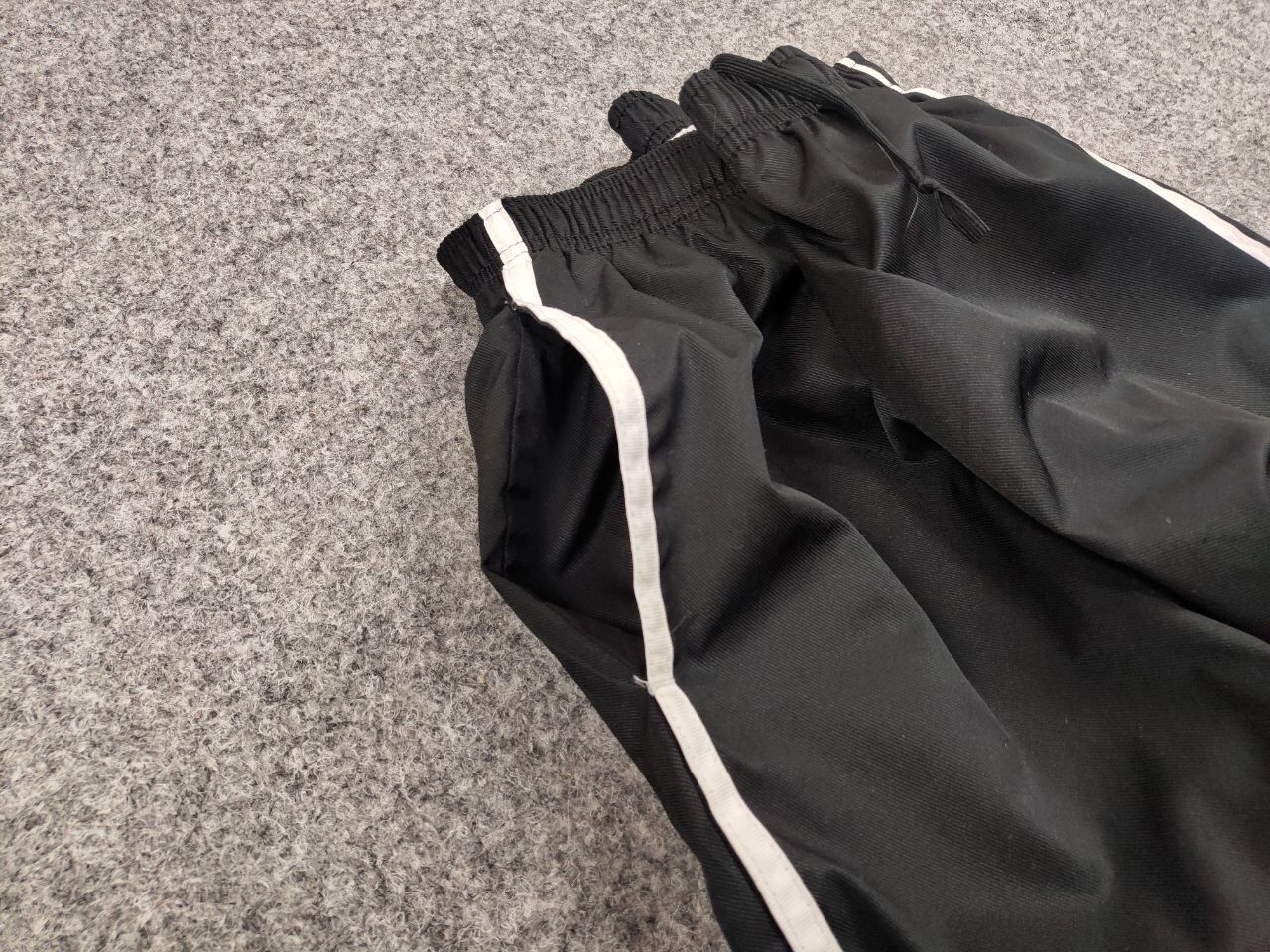 Nike Vintage Nike Swoosh Track Black Jogger Pants Travis Scott Size US 30 / EU 46 - 11 Thumbnail