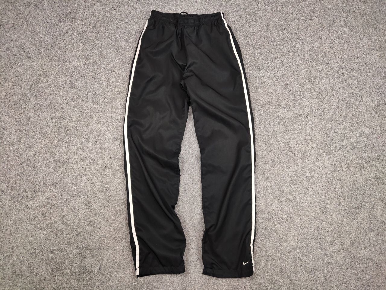 Nike Vintage Nike Swoosh Track Black Jogger Pants Travis Scott Size US 30 / EU 46 - 13 Thumbnail