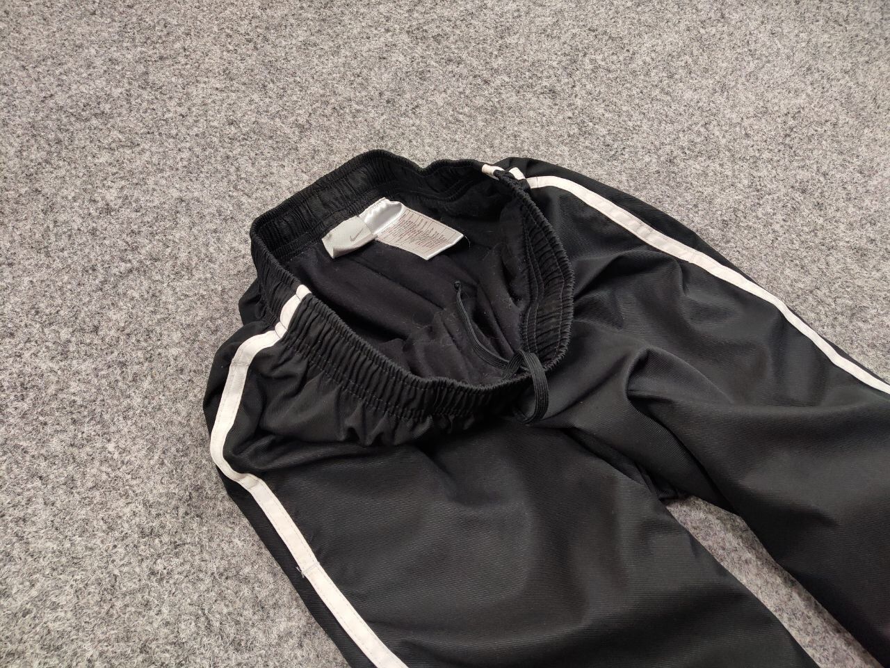 Nike Vintage Nike Swoosh Track Black Jogger Pants Travis Scott Size US 30 / EU 46 - 12 Thumbnail