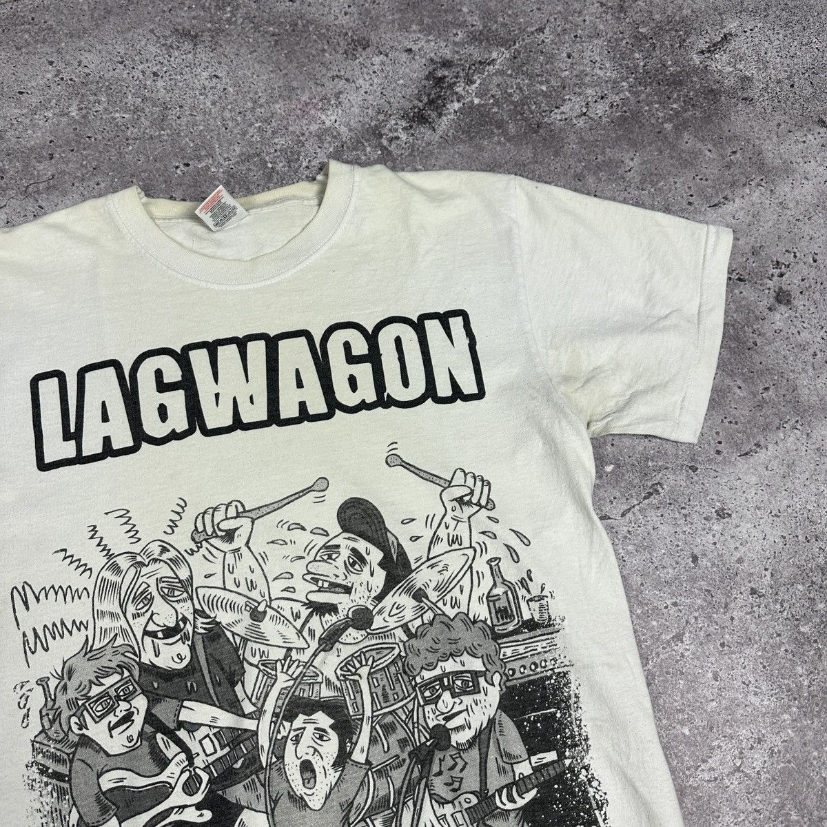 Band Tees Vintage 00s Lagwagon Concert tee Y2K Punk Rock band rare OG Size US M / EU 48-50 / 2 - 4 Thumbnail