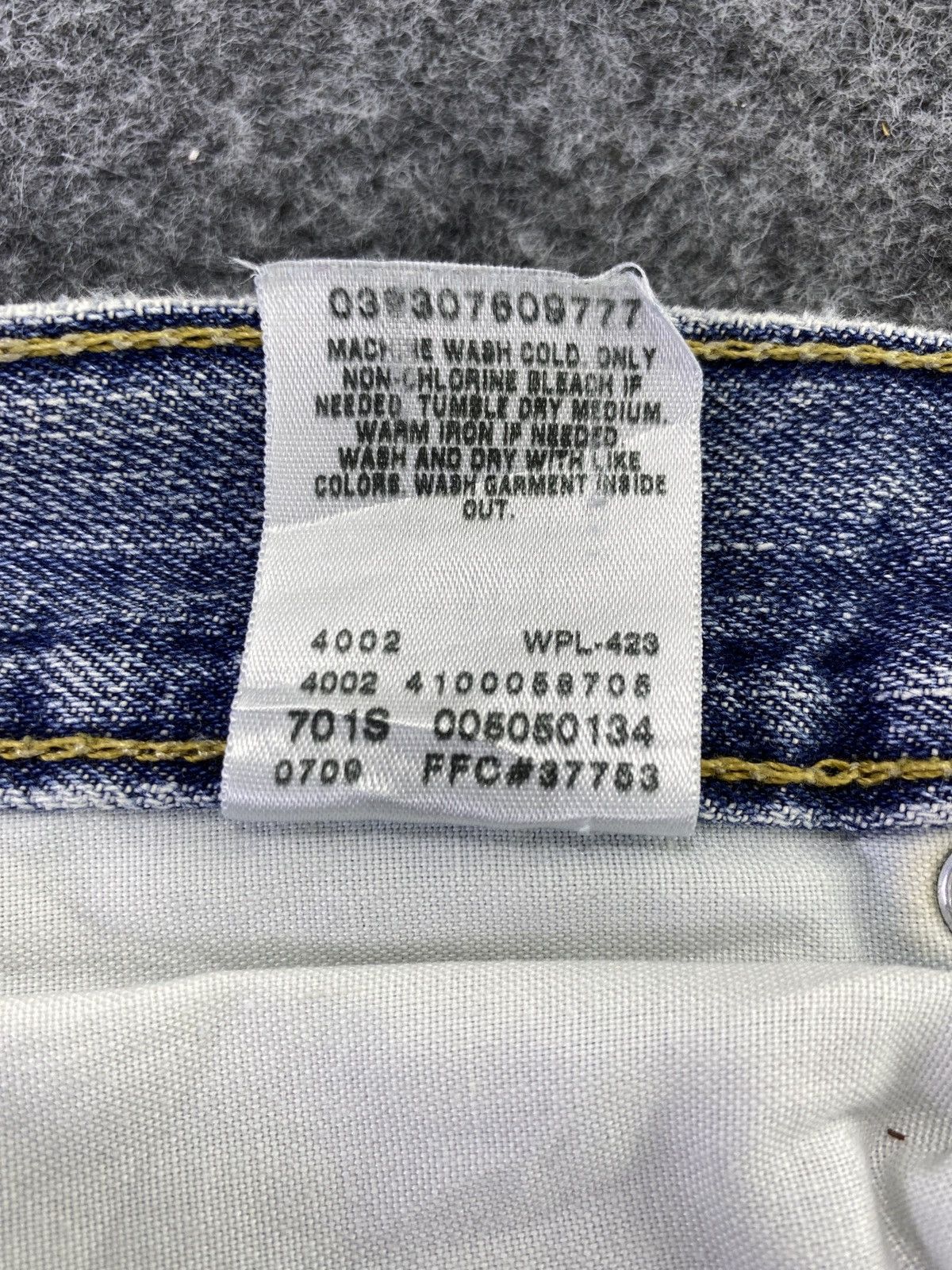Jean × Levi's × Vintage VINTAGE LEVIS 505 MEDIUM WASH JEANS 33x30 - J020 Size US 33 - 8 Thumbnail