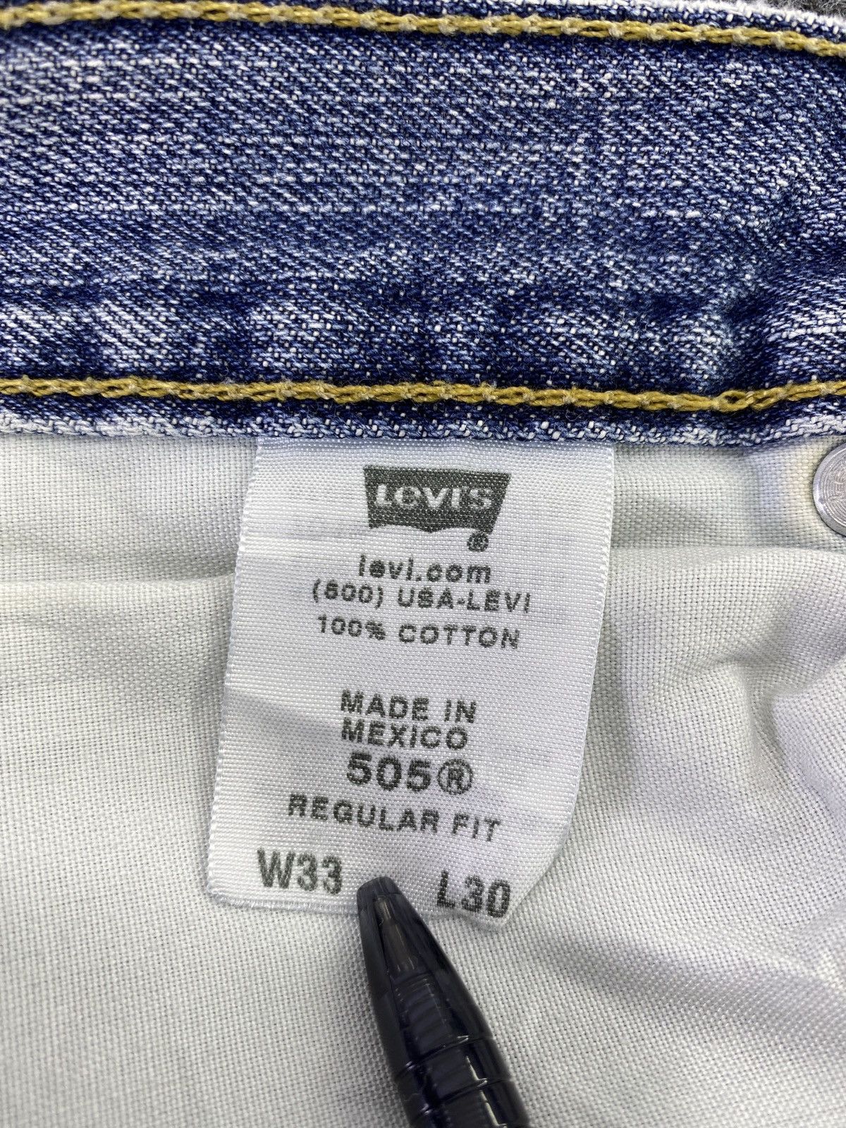 Jean × Levi's × Vintage VINTAGE LEVIS 505 MEDIUM WASH JEANS 33x30 - J020 Size US 33 - 7 Thumbnail