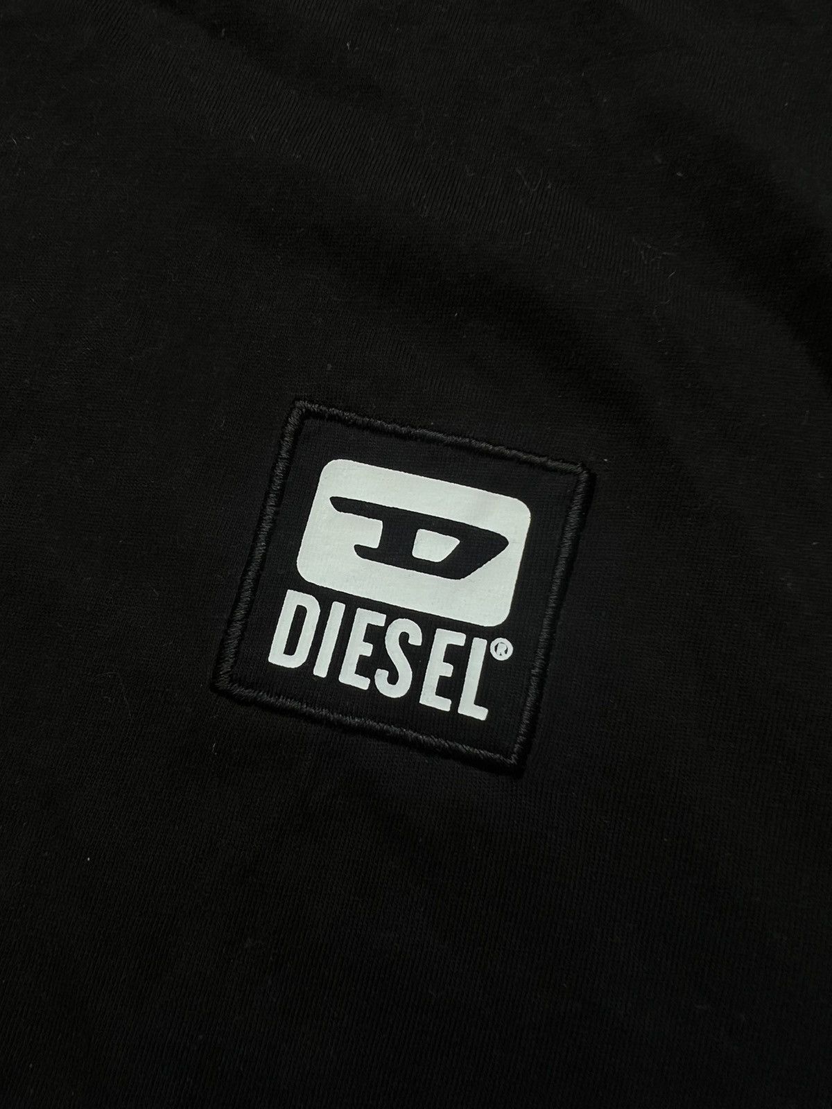 Diesel Y2K DIESEL TEE SHIRT Size US XL / EU 56 / 4 - 4 Thumbnail