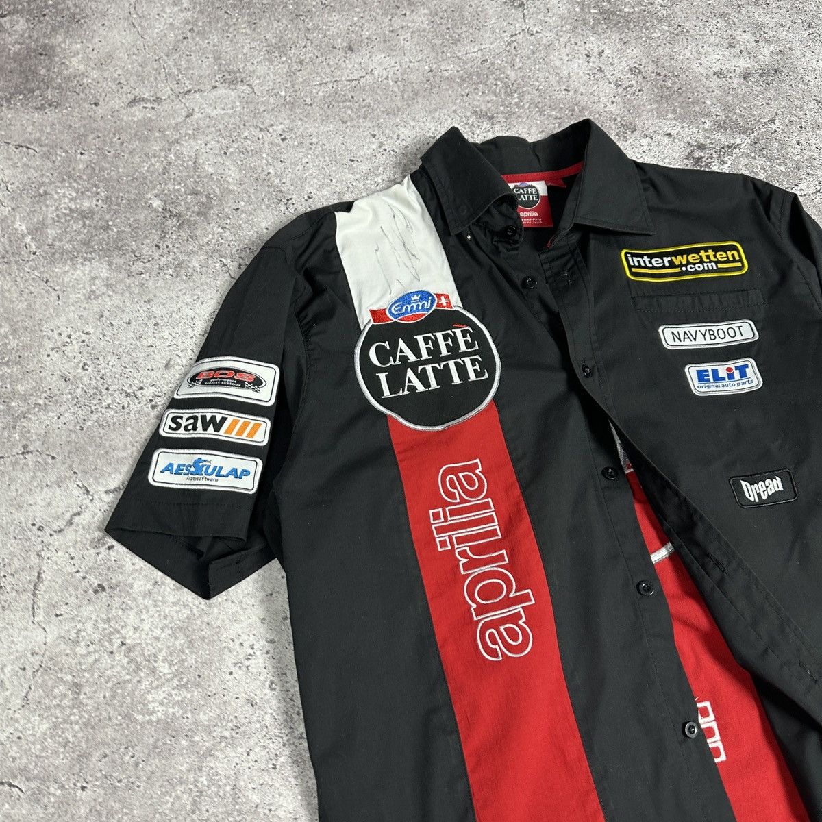Vintage Vintage Formula 1 Signed Aprilia Caffe Latte racing shirt Size US L / EU 52-54 / 3 - 7 Thumbnail