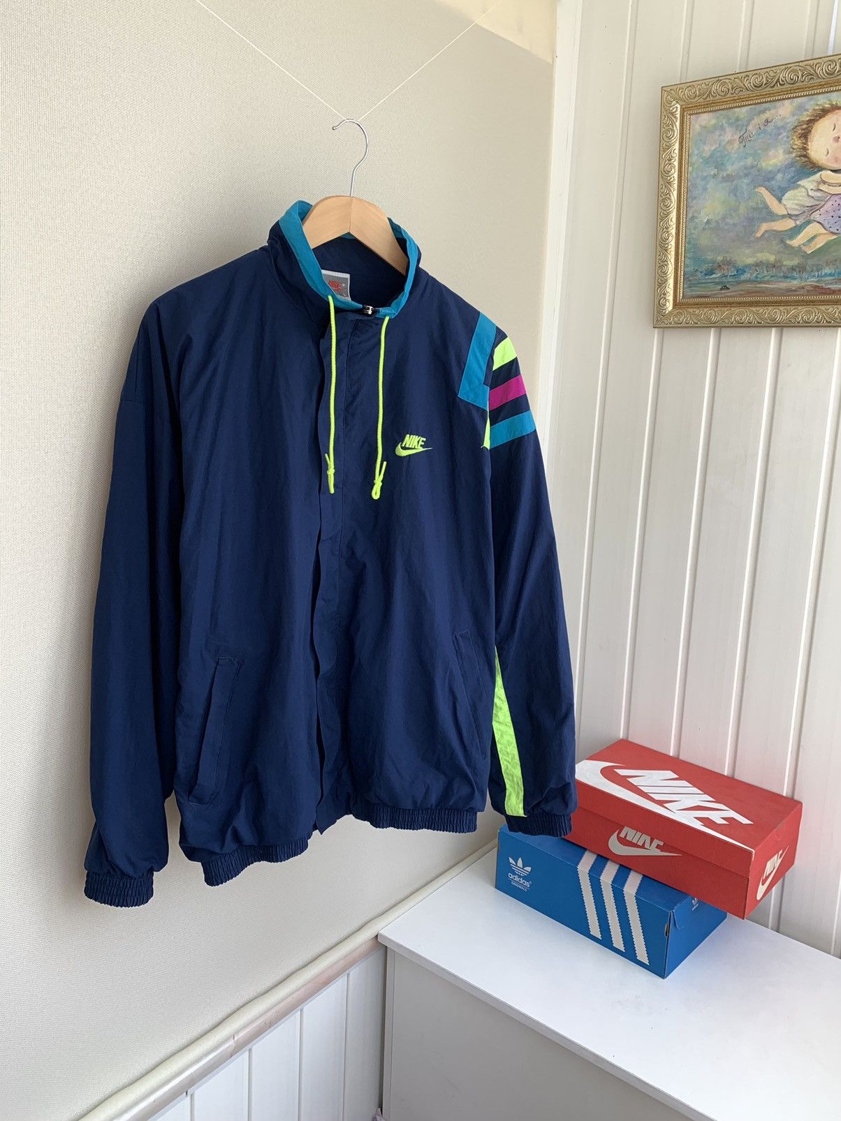 Vintage Nike Sportswear Vintage Nylon Track Jacket Size L Size US L / EU 52-54 / 3 - 1 Thumbnail