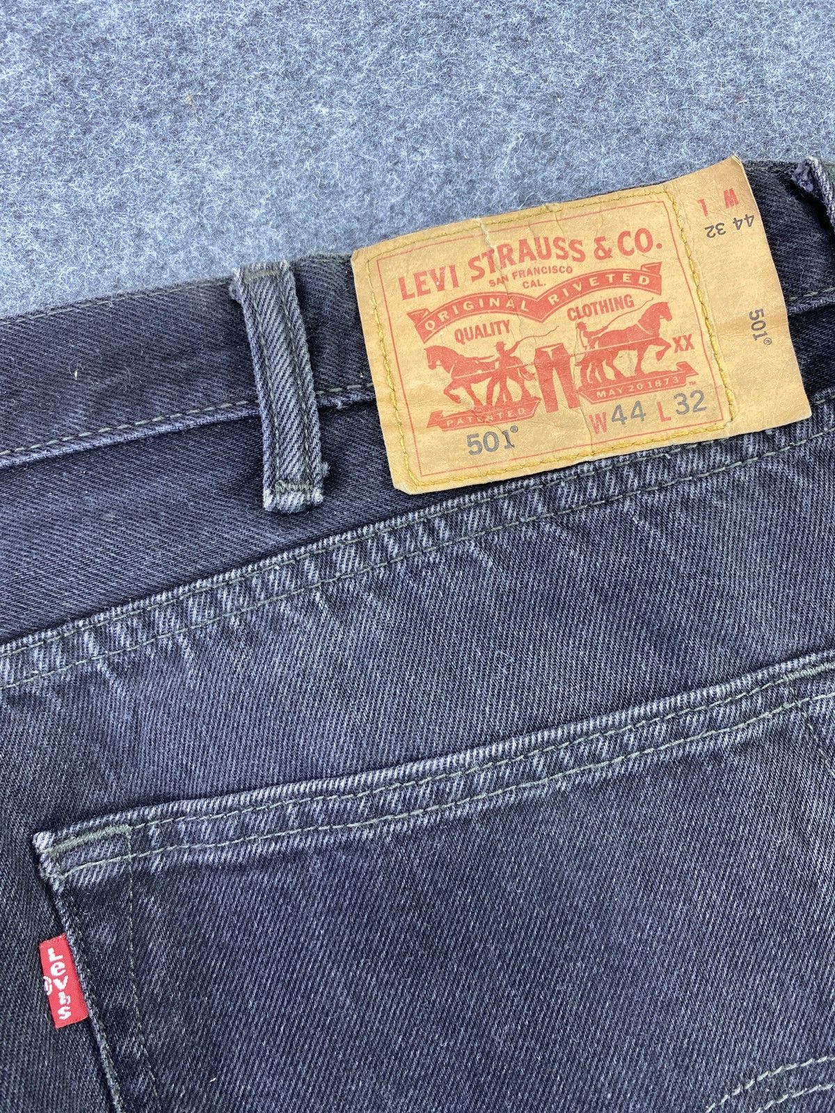 Jean × Levi's × Vintage BIG SAIZ VINTAGE LEVIS 501 BLACK JEANS - J019 Size US 44 / EU 60 - 10 Thumbnail
