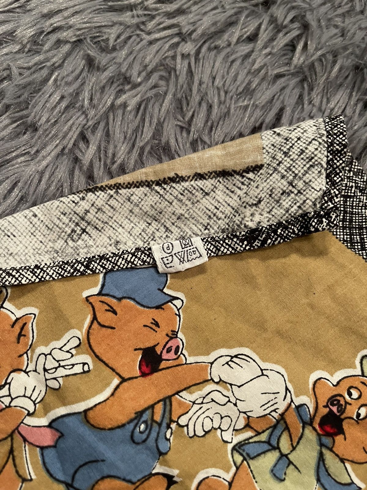 Cartoon Network × Disney × Vintage Disney 90s vintage Big Bad Wolf bandana Size ONE SIZE - 5 Thumbnail