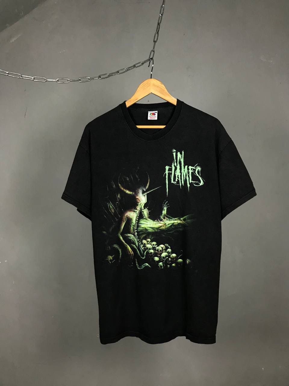 Band Tees In Flames 2011 skullsvintage rock overprinted band tour tee Size US XL / EU 56 / 4 - 1 Thumbnail