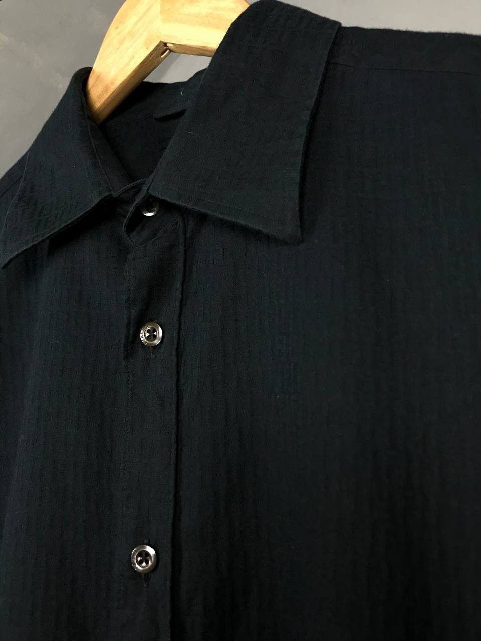 Fendi Fendi monogram luxury street fashion shirt Size US M / EU 48-50 / 2 - 3 Thumbnail