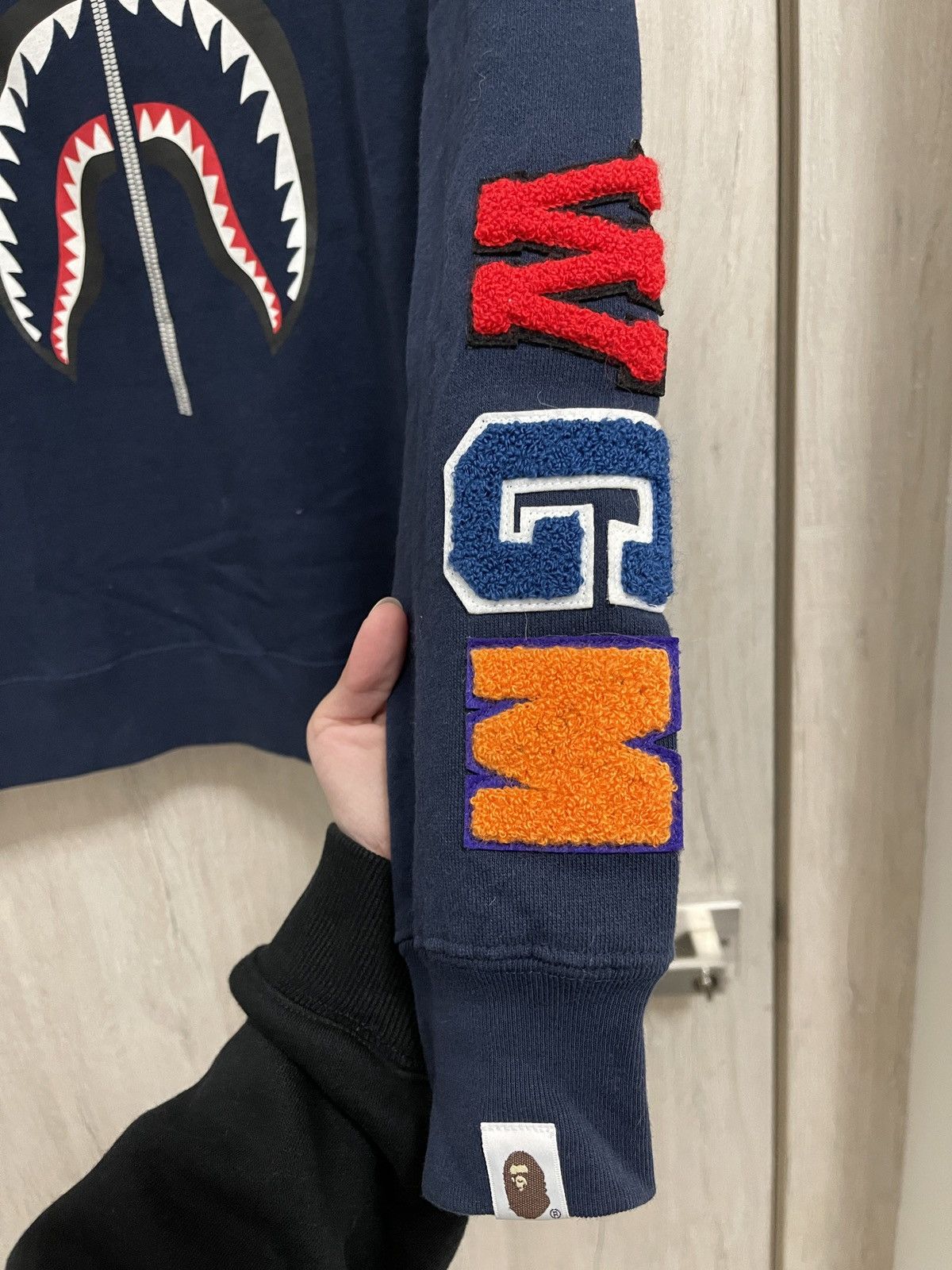 Bape Shark Crewneck Size S / US 4 / IT 40 - 2 Thumbnail