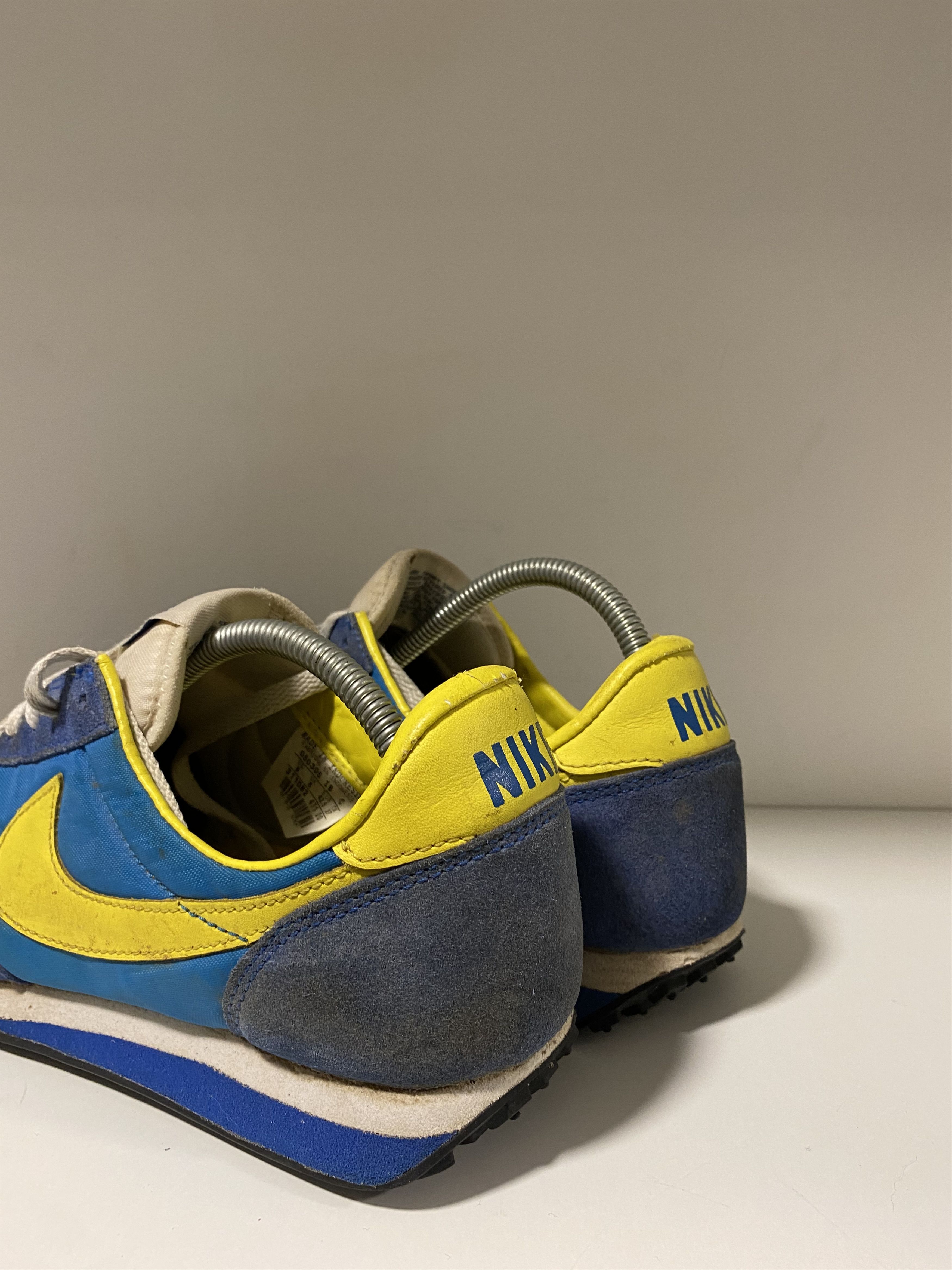 Nike RARE Vintage Nike Elite Waffle Ocean Blue yellow sneakers Size US 9 / EU 42 - 3 Thumbnail