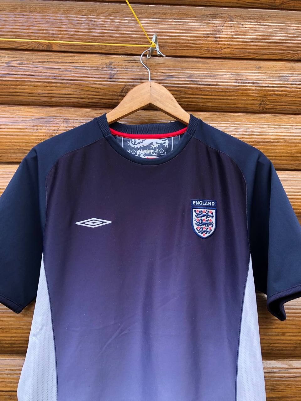 Umbro ENGLAND HOME FOOTBALL SHIRT SOCCER JERSEY UMBRO Size US M / EU 48-50 / 2 - 3 Thumbnail
