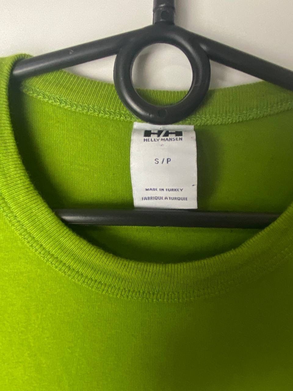 Helly Hansen Helly Hansen vintage t-shirt size S Size US S / EU 44-46 / 1 - 3 Thumbnail