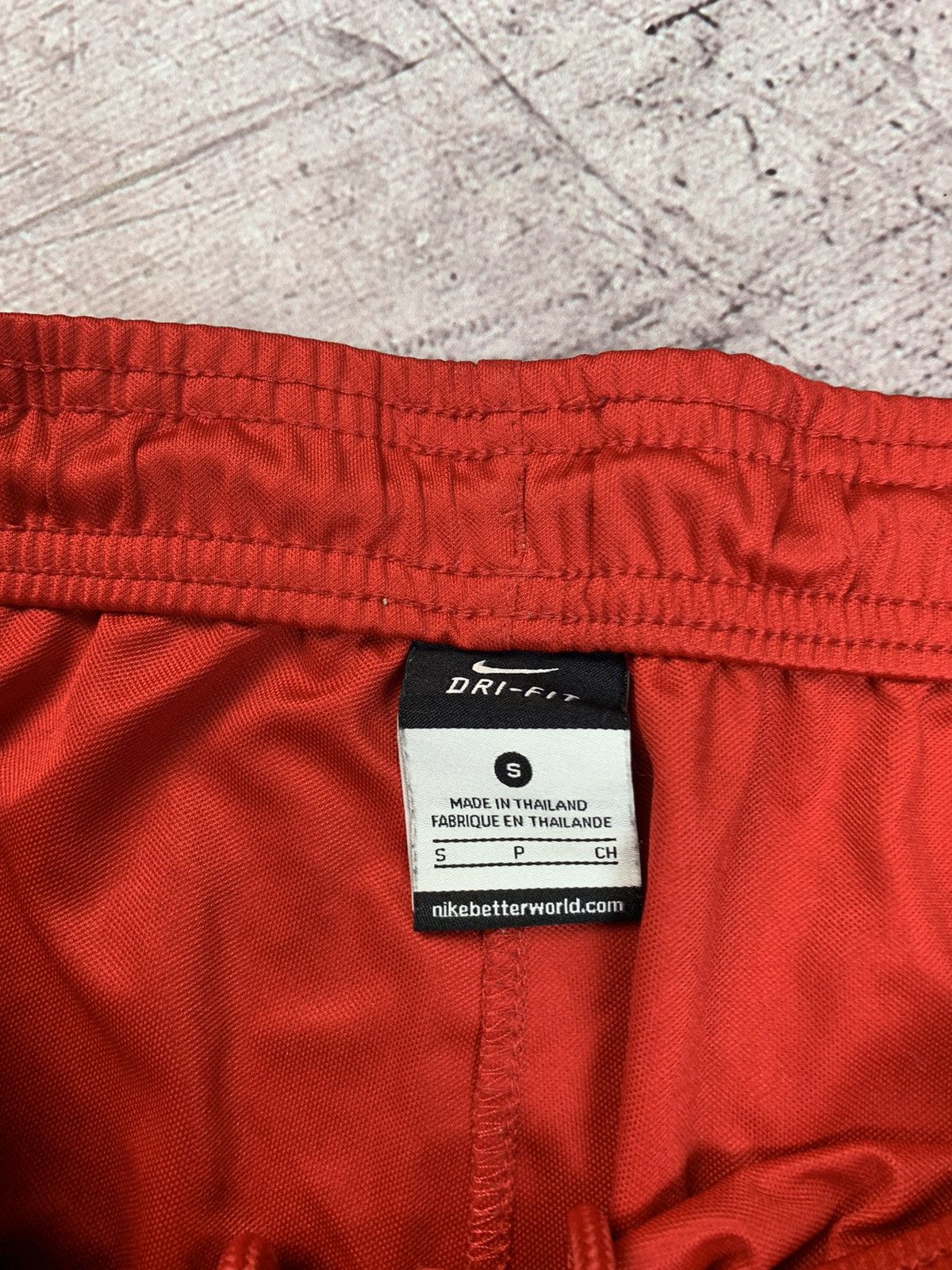 Nike × Vintage Vintage Nike Y2K Shorts Size US 30 / EU 46 - 4 Thumbnail