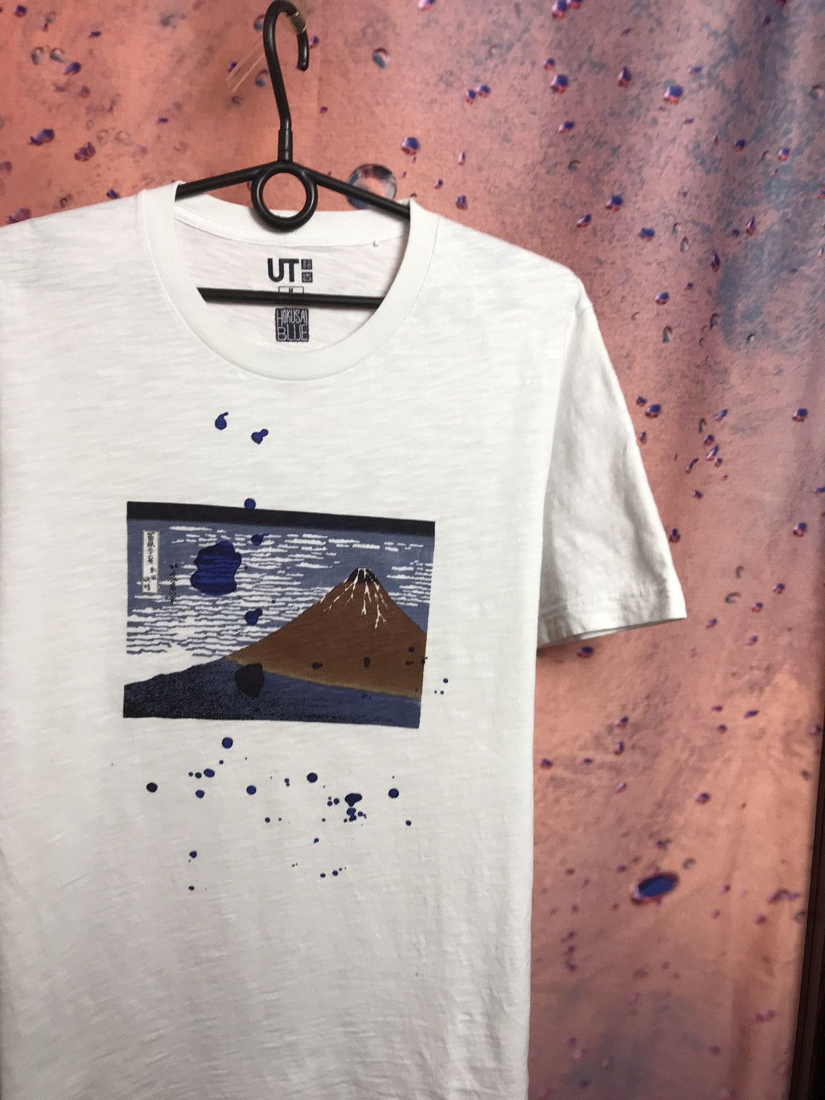 Uniqlo Uniqlo x Hokusai Blue streetwear art tee Size US M / EU 48-50 / 2 - 1 Thumbnail