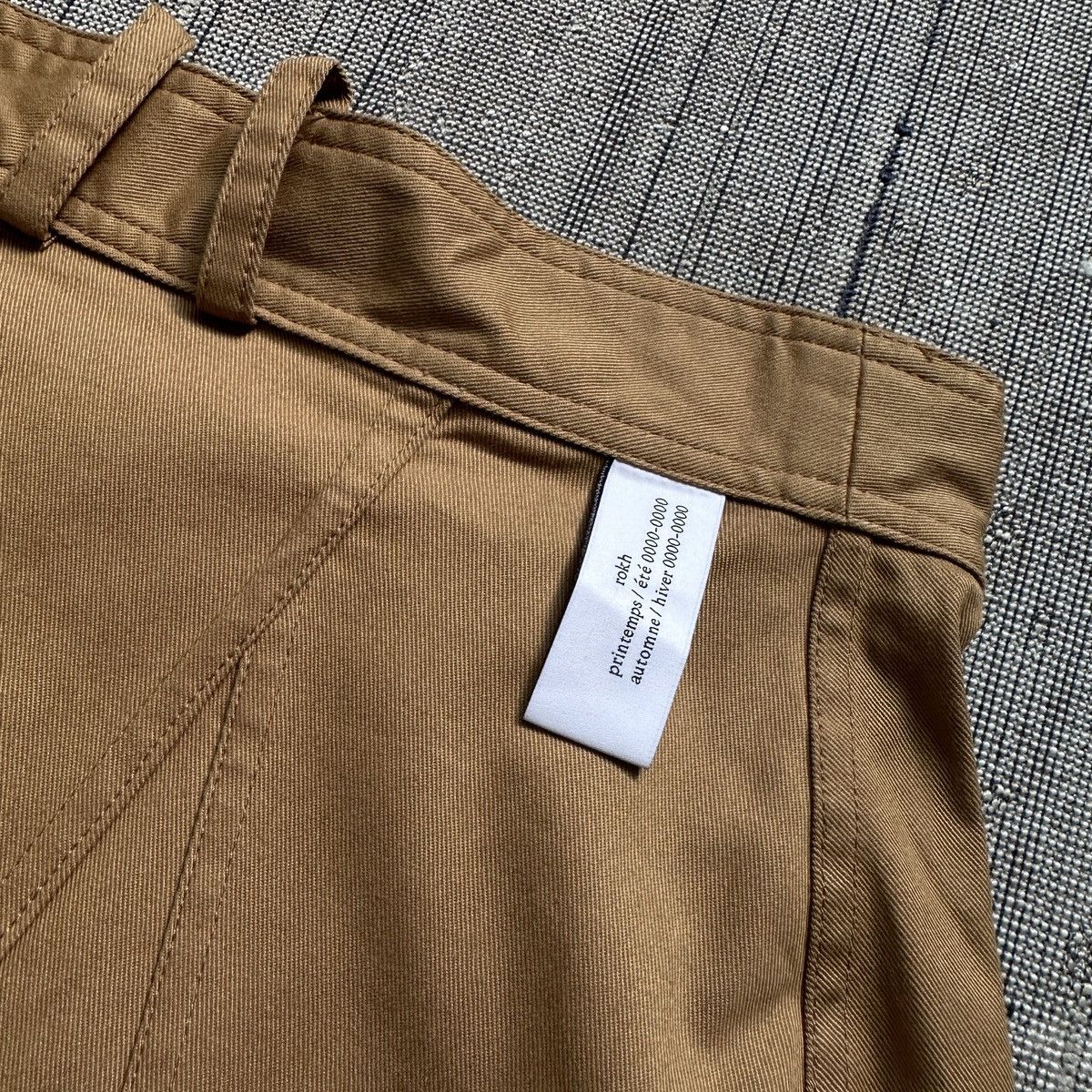 rokh ROKH UTILITY MULTI POCKET MIDI SKIRT Size 26" / US 2 / IT 38 - 9 Thumbnail