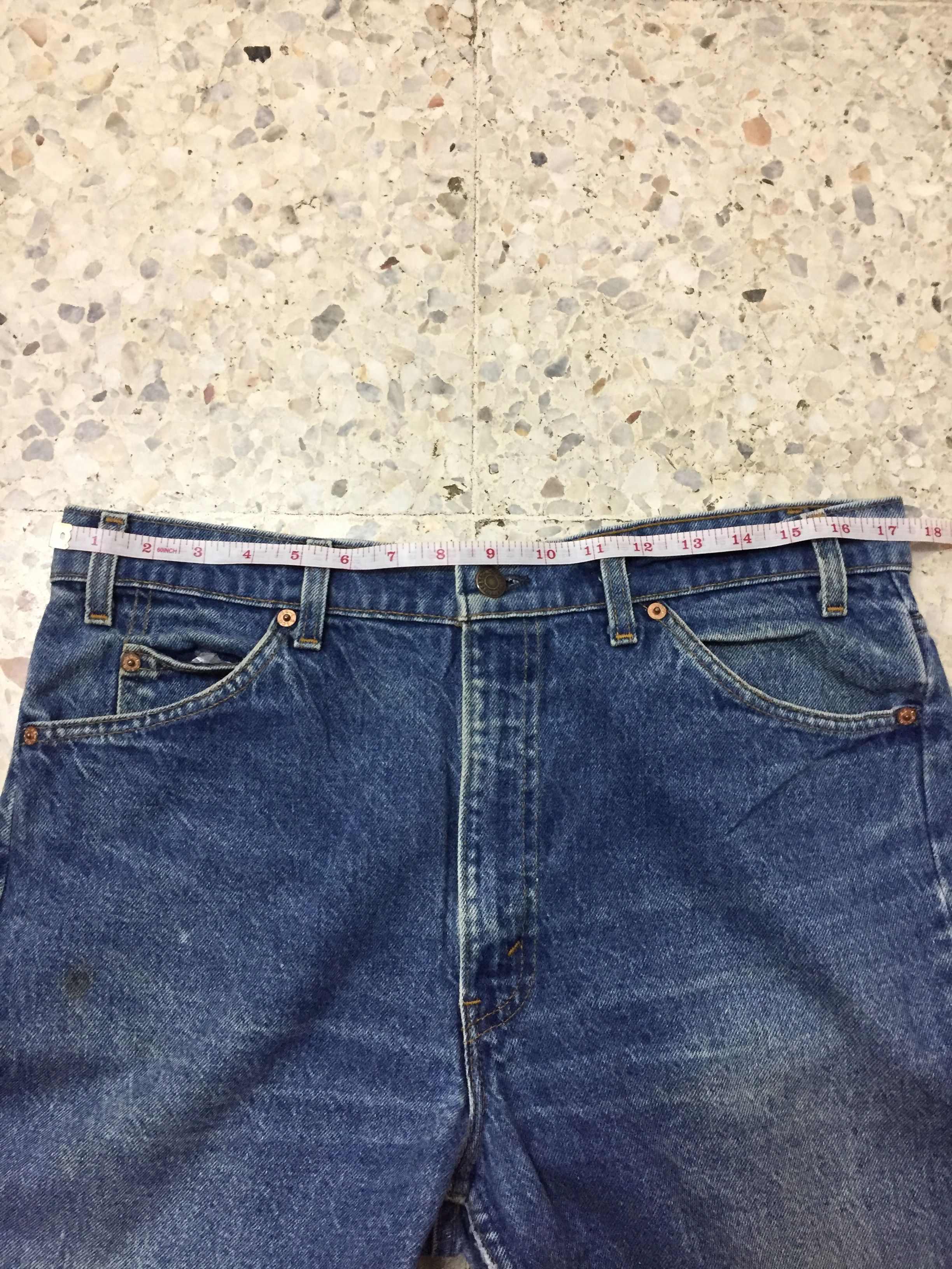 Levi's Vintage Clothing Vintage levi’s 90s Lot 505 distressed denim oren tag Size US 35 - 14 Thumbnail