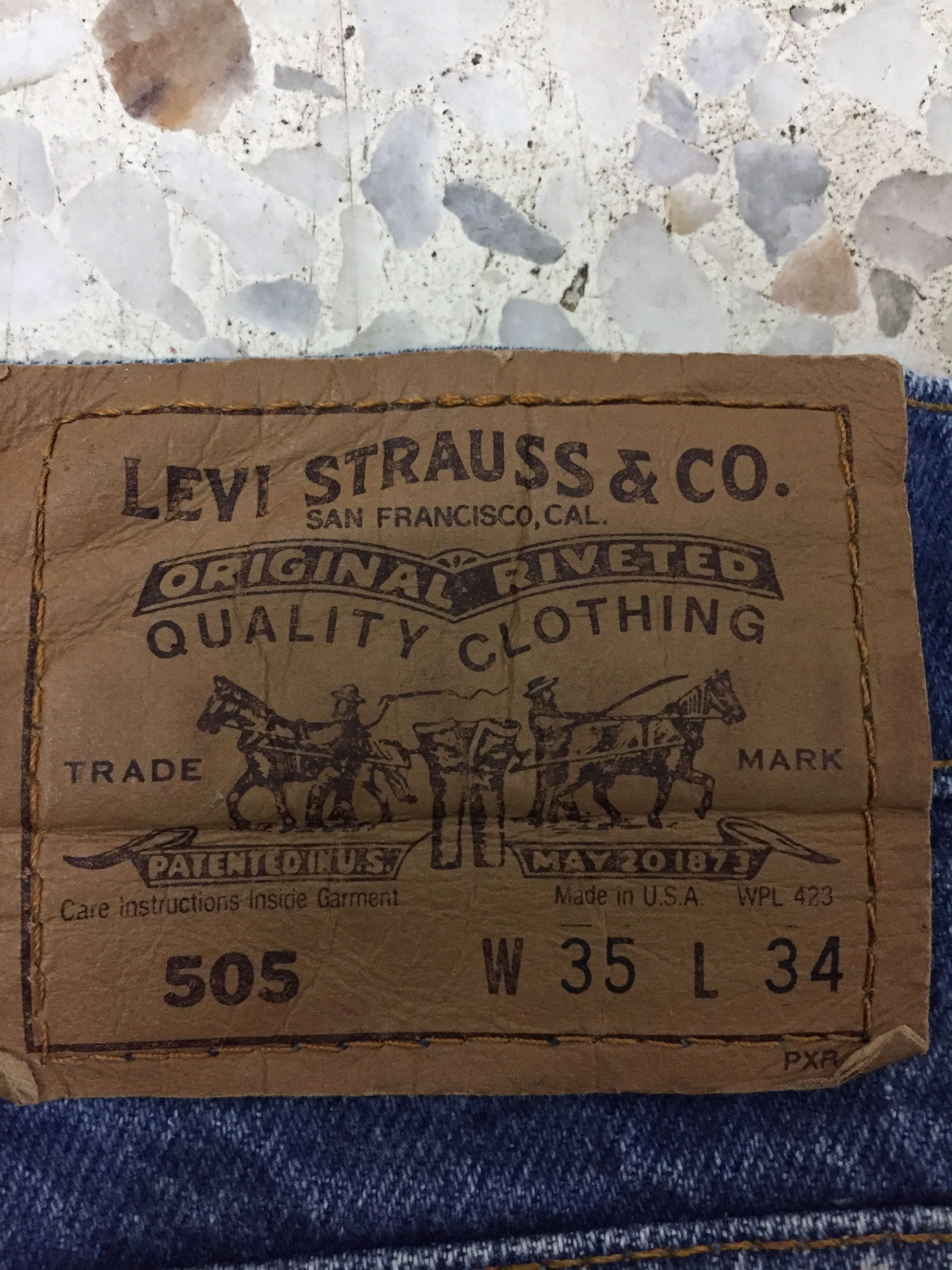 Levi's Vintage Clothing Vintage levi’s 90s Lot 505 distressed denim oren tag Size US 35 - 6 Thumbnail