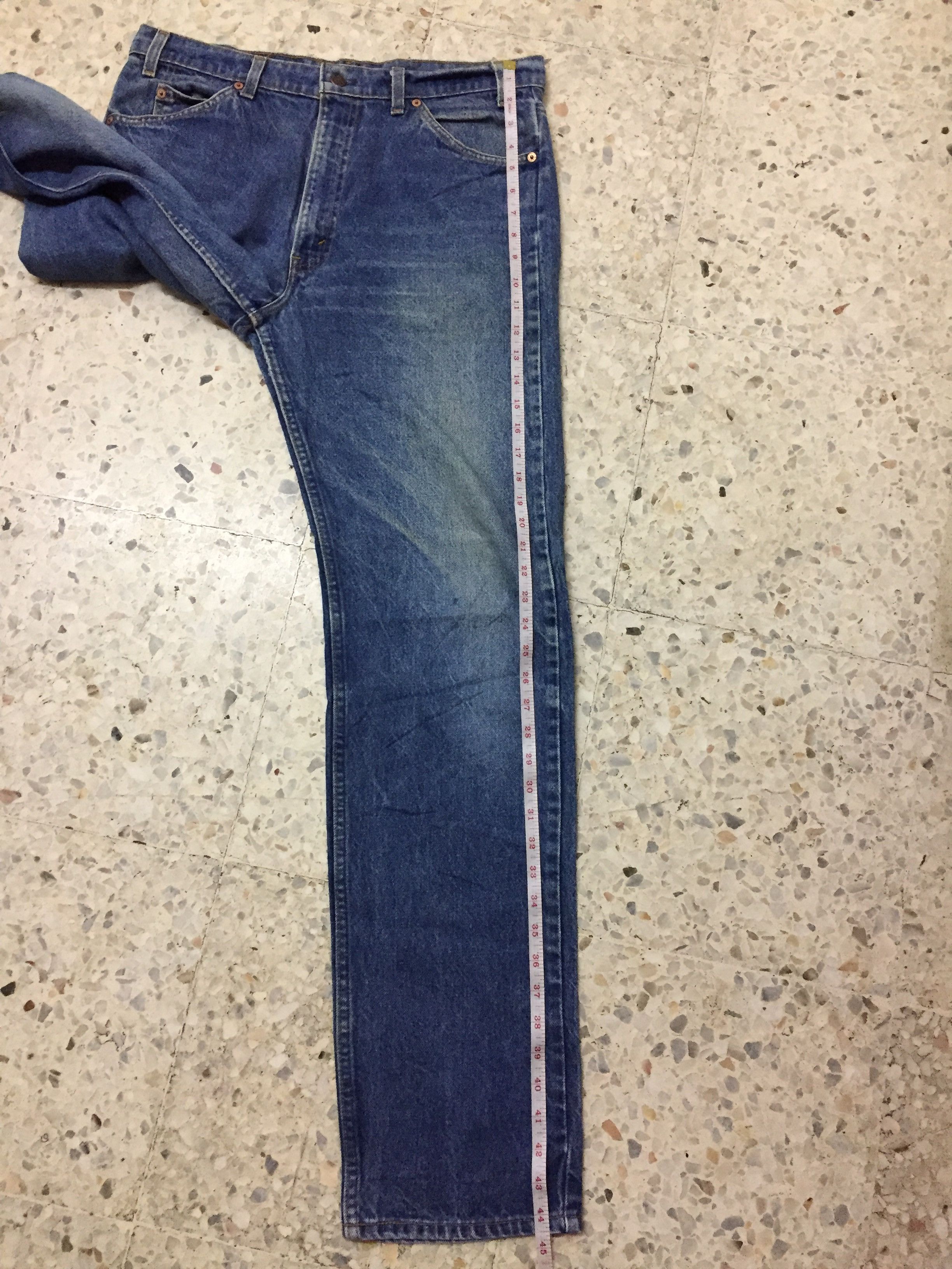 Levi's Vintage Clothing Vintage levi’s 90s Lot 505 distressed denim oren tag Size US 35 - 17 Thumbnail